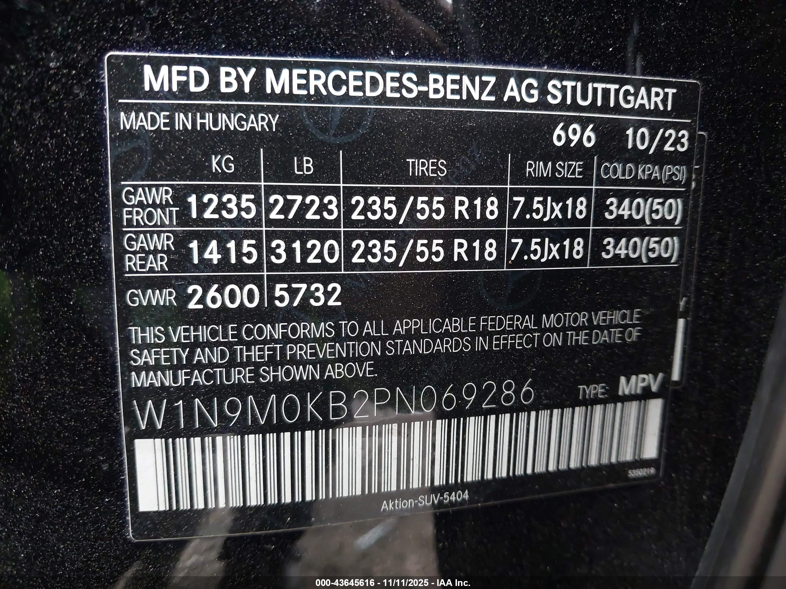 MERCEDES-BENZ EQB image 9