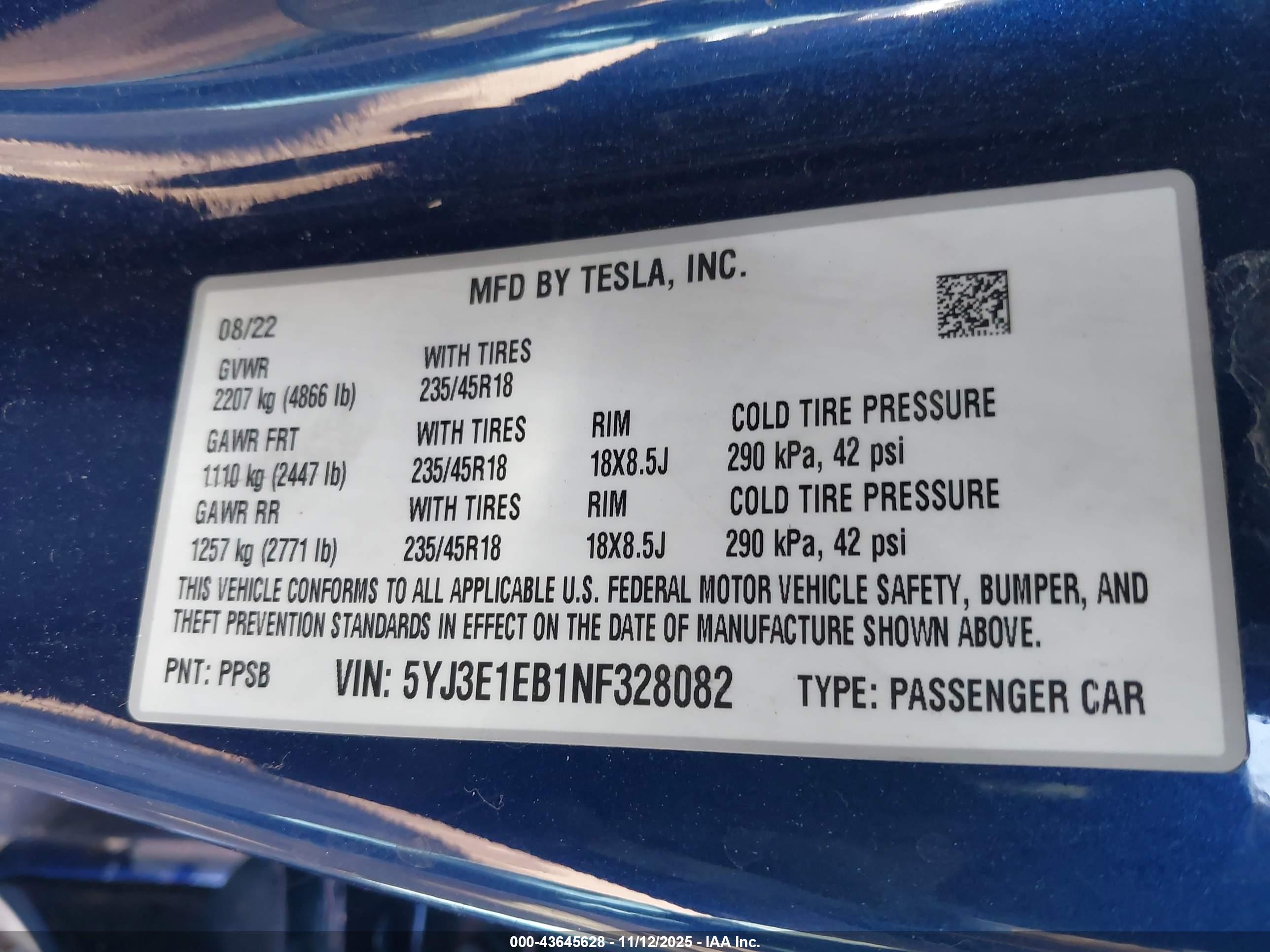 TESLA MODEL image 9