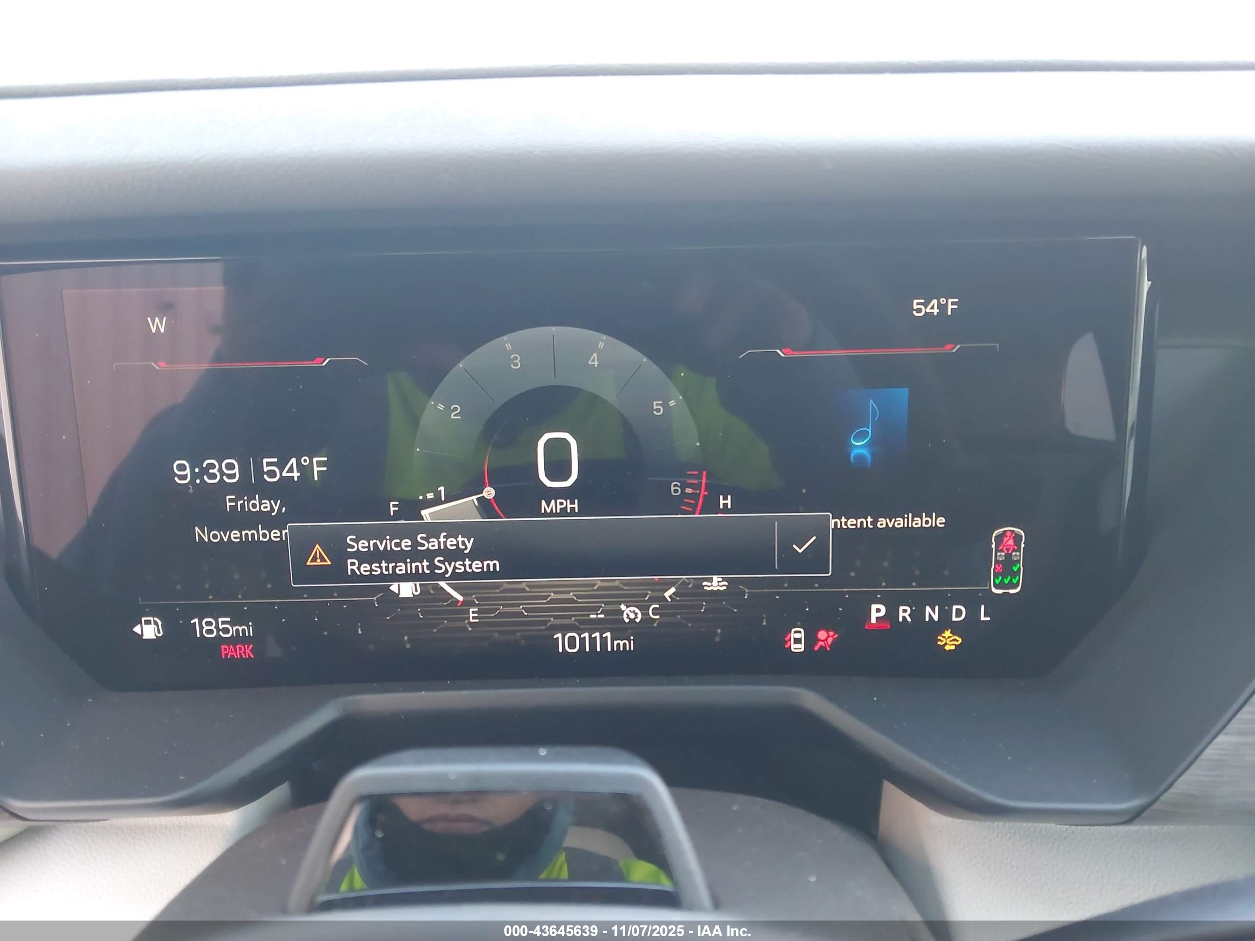 GMC ACADIA image 7