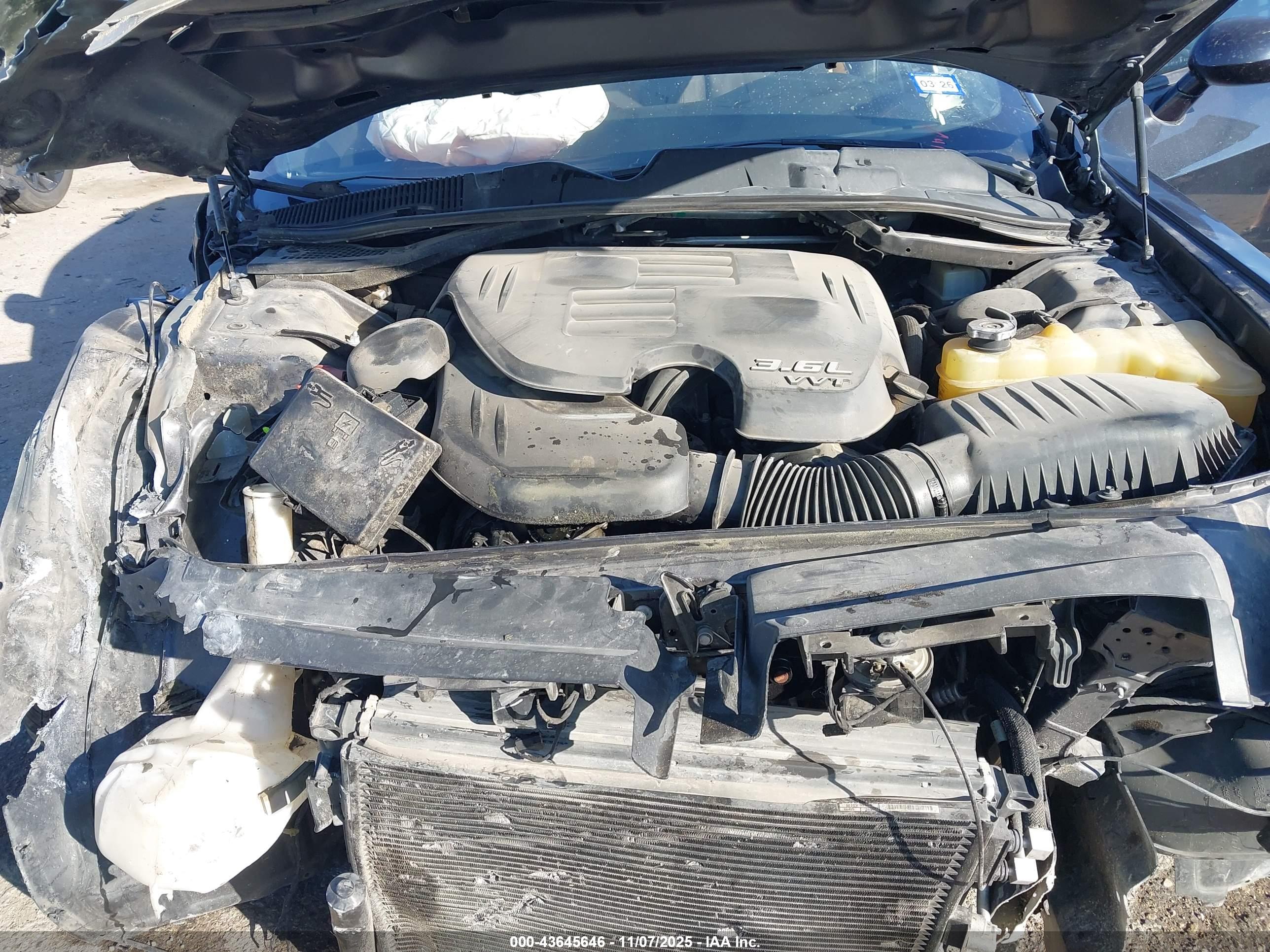 DODGE CHALLENGER image 10