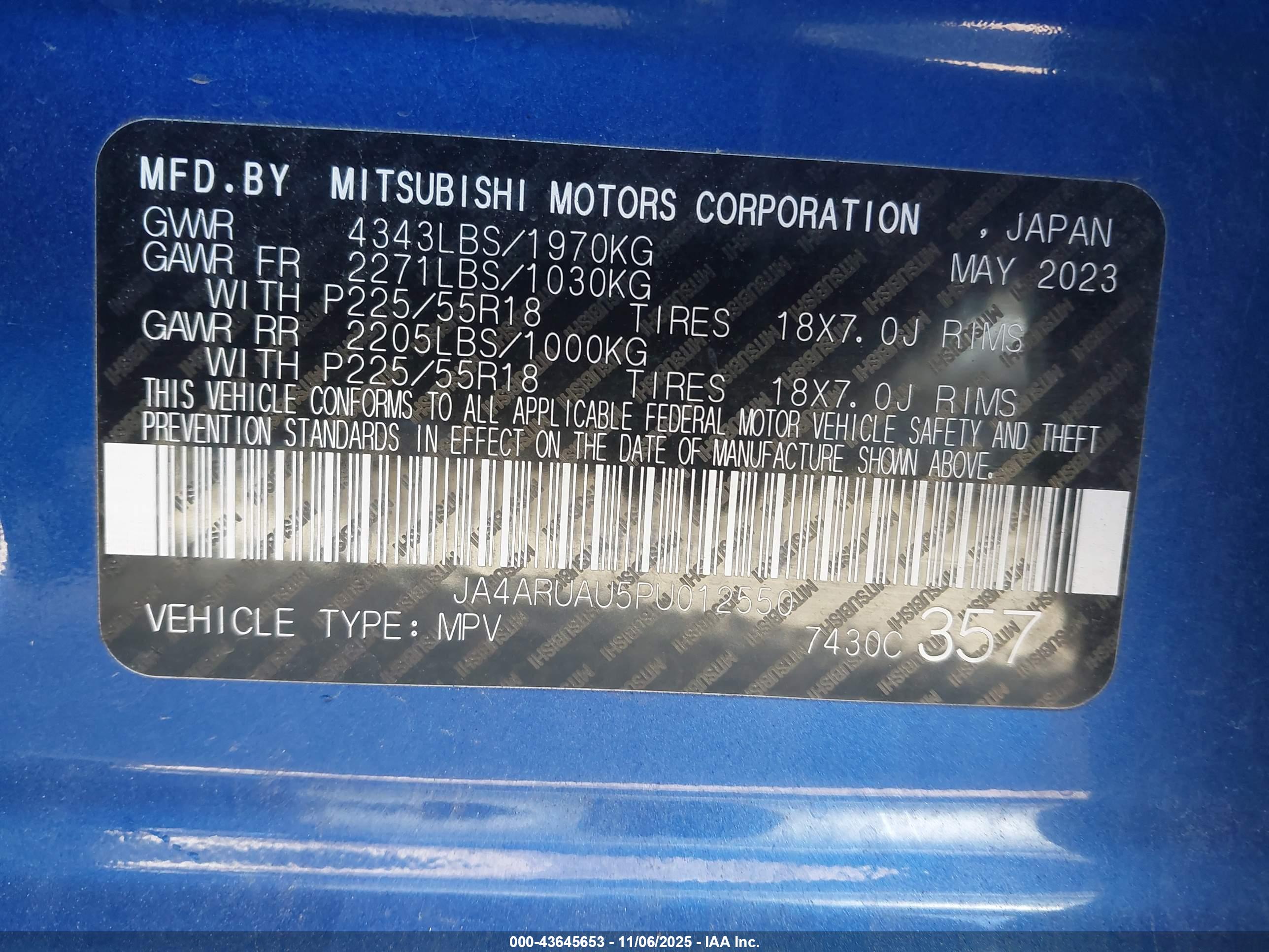 MITSUBISHI OUTLANDER image 9