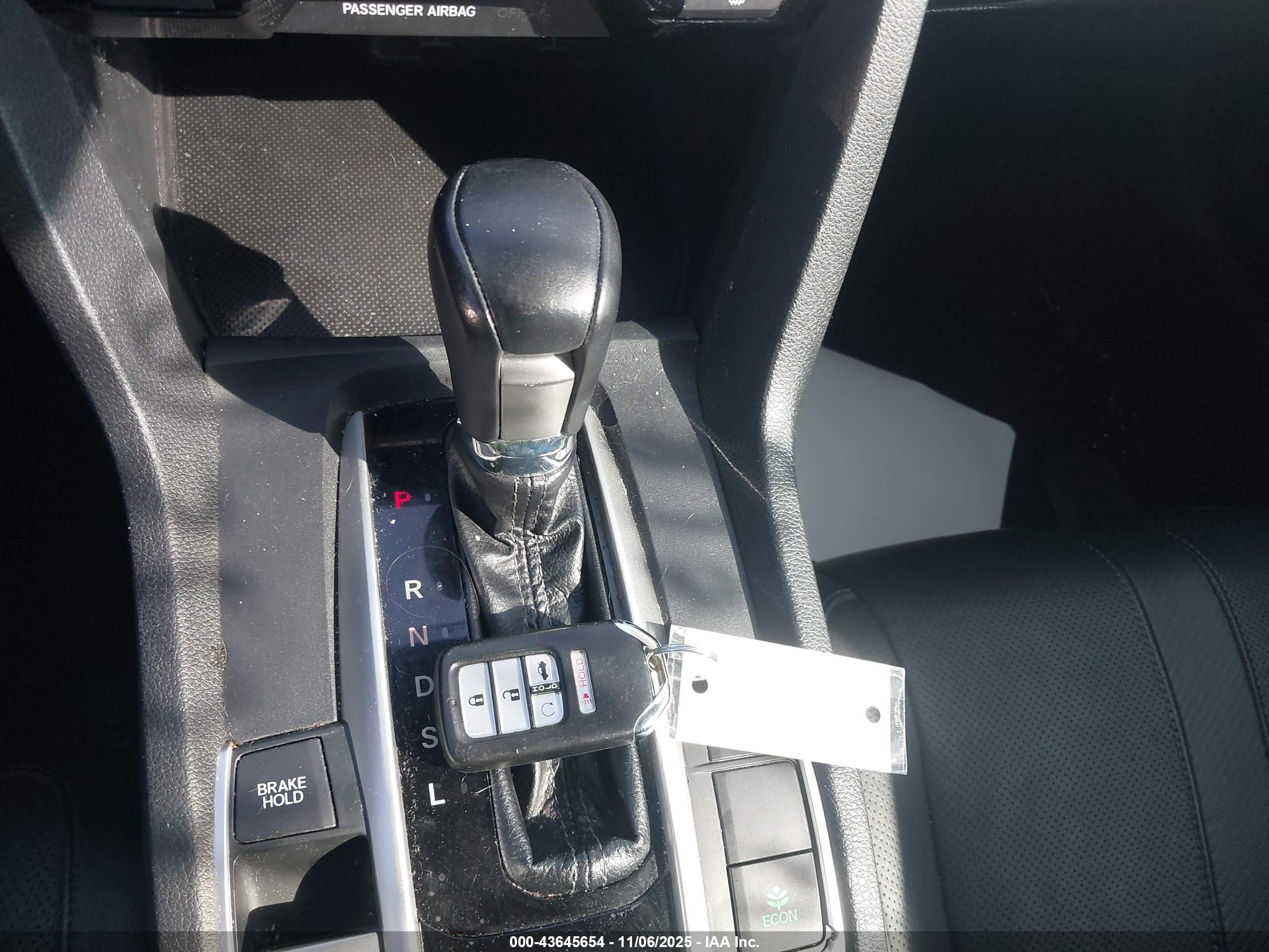 HONDA CIVIC image 11