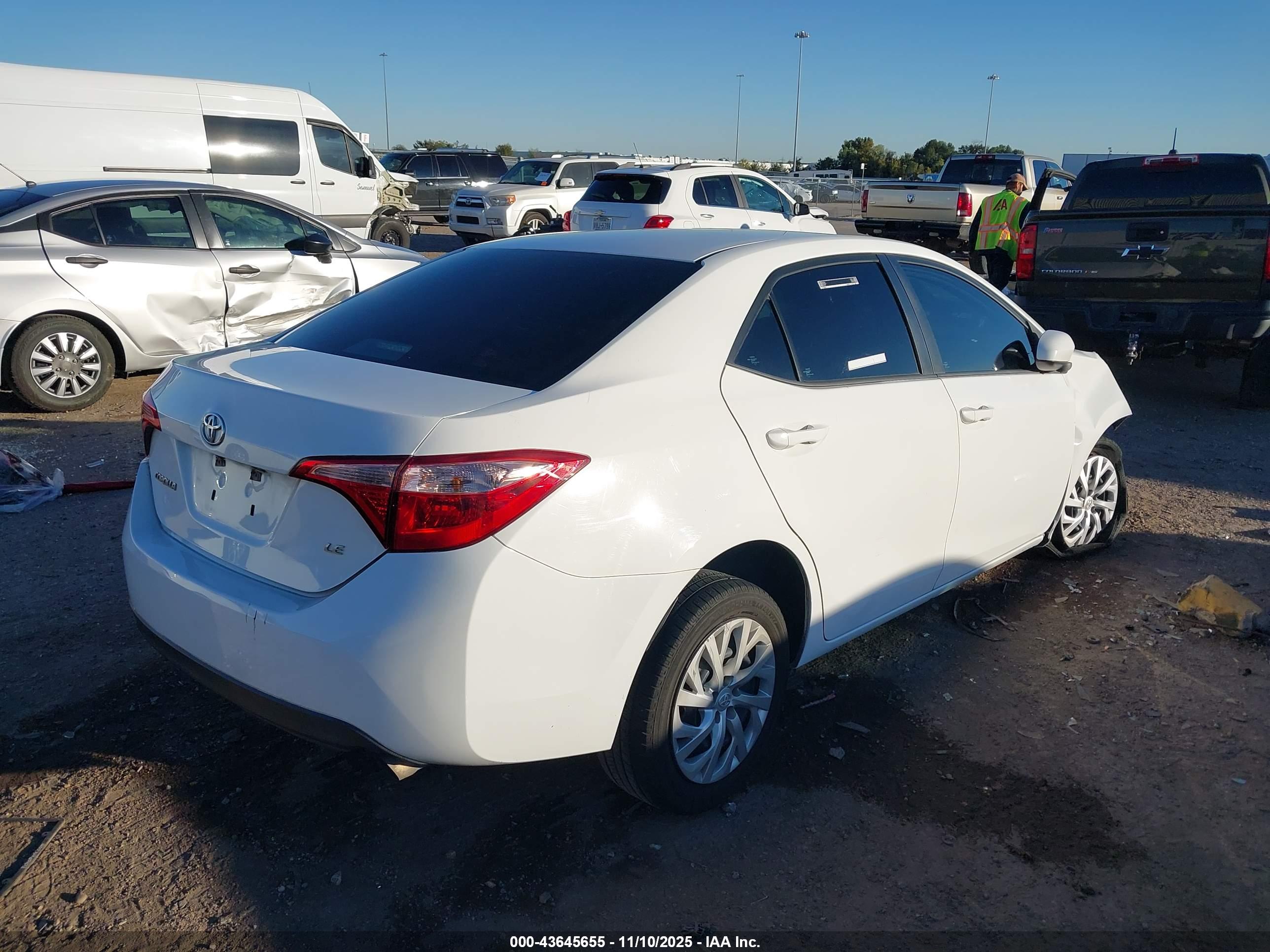 TOYOTA COROLLA image 4