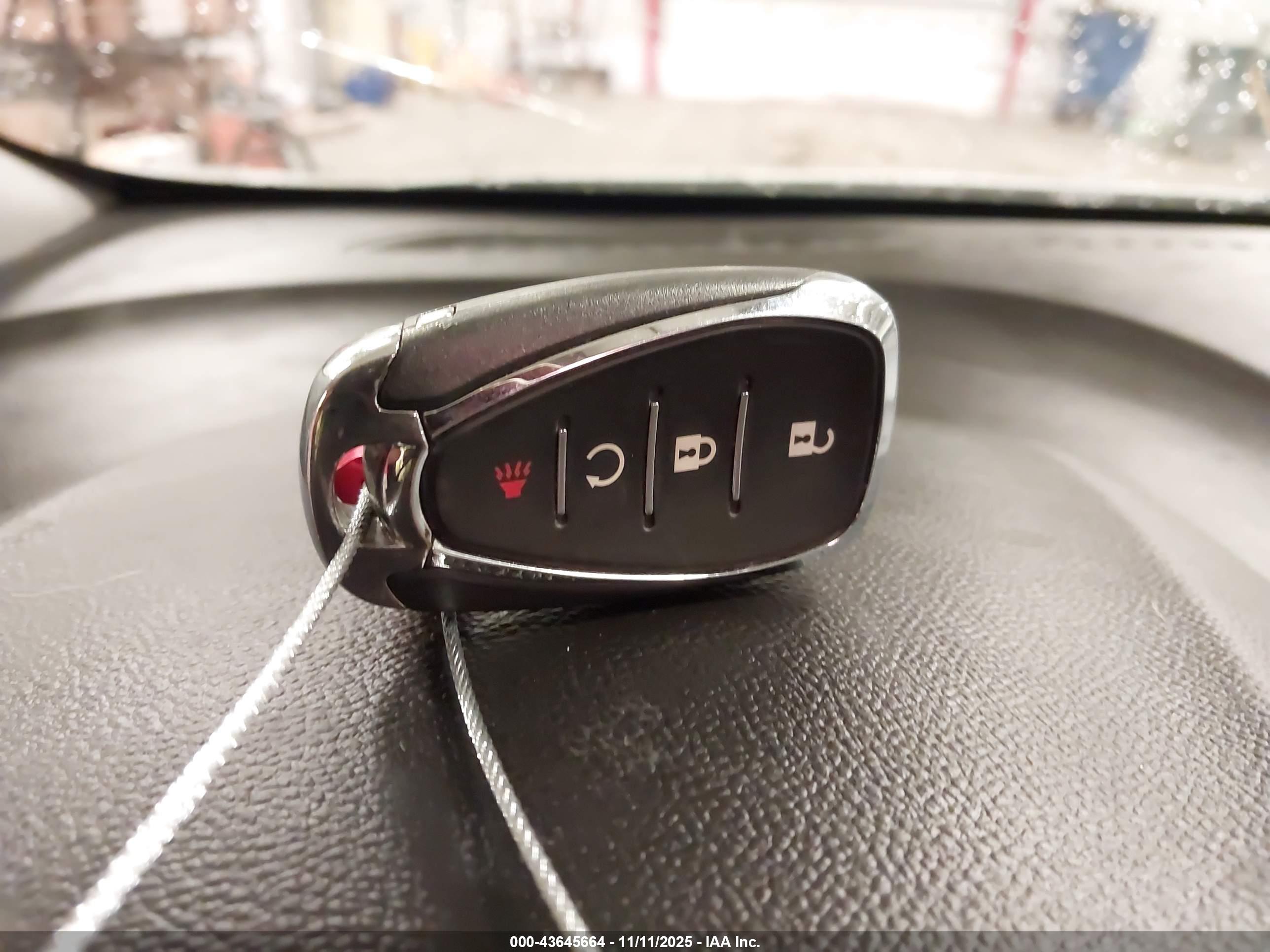 CHEVROLET TRAX image 11