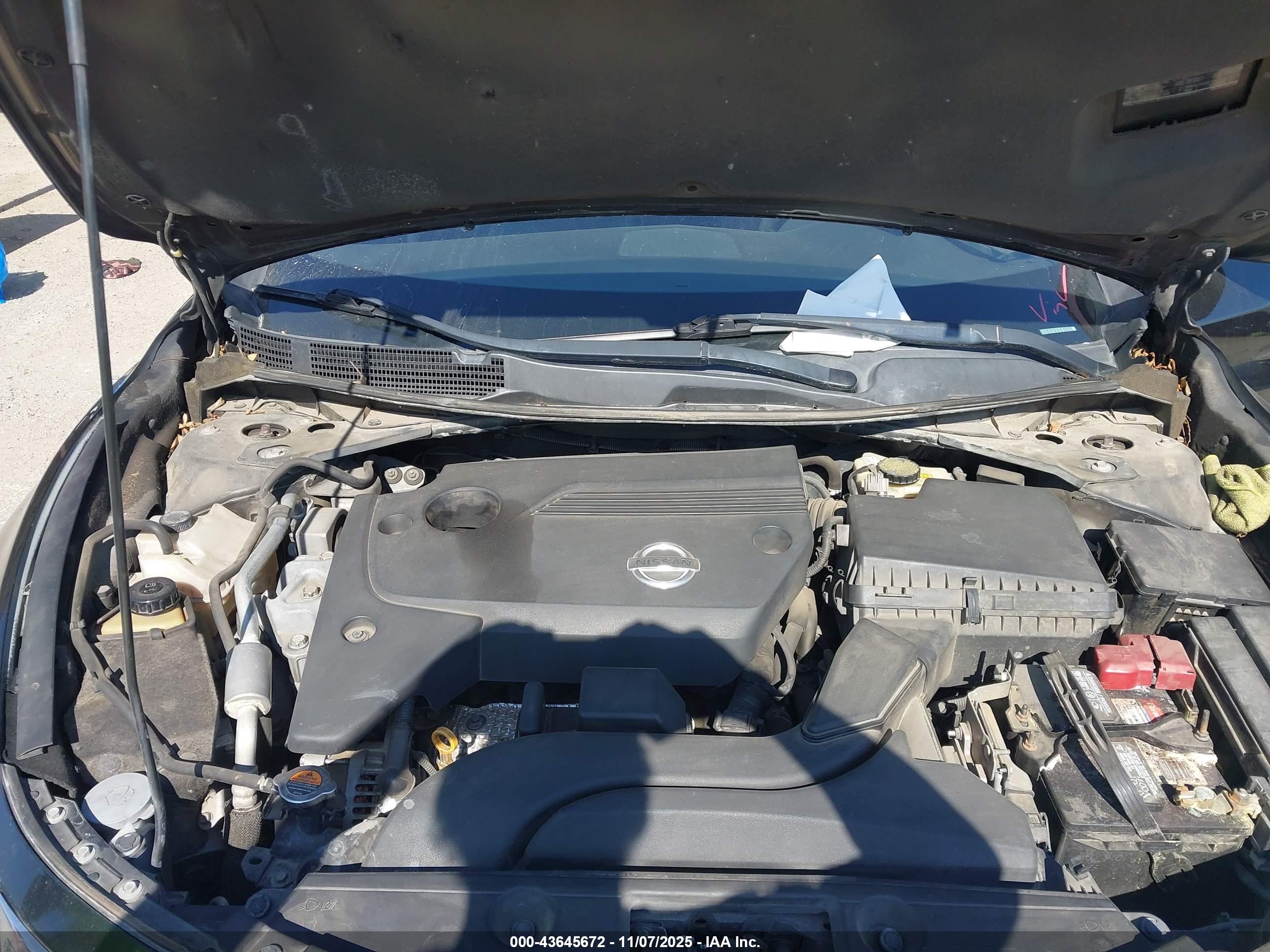 NISSAN ALTIMA image 10
