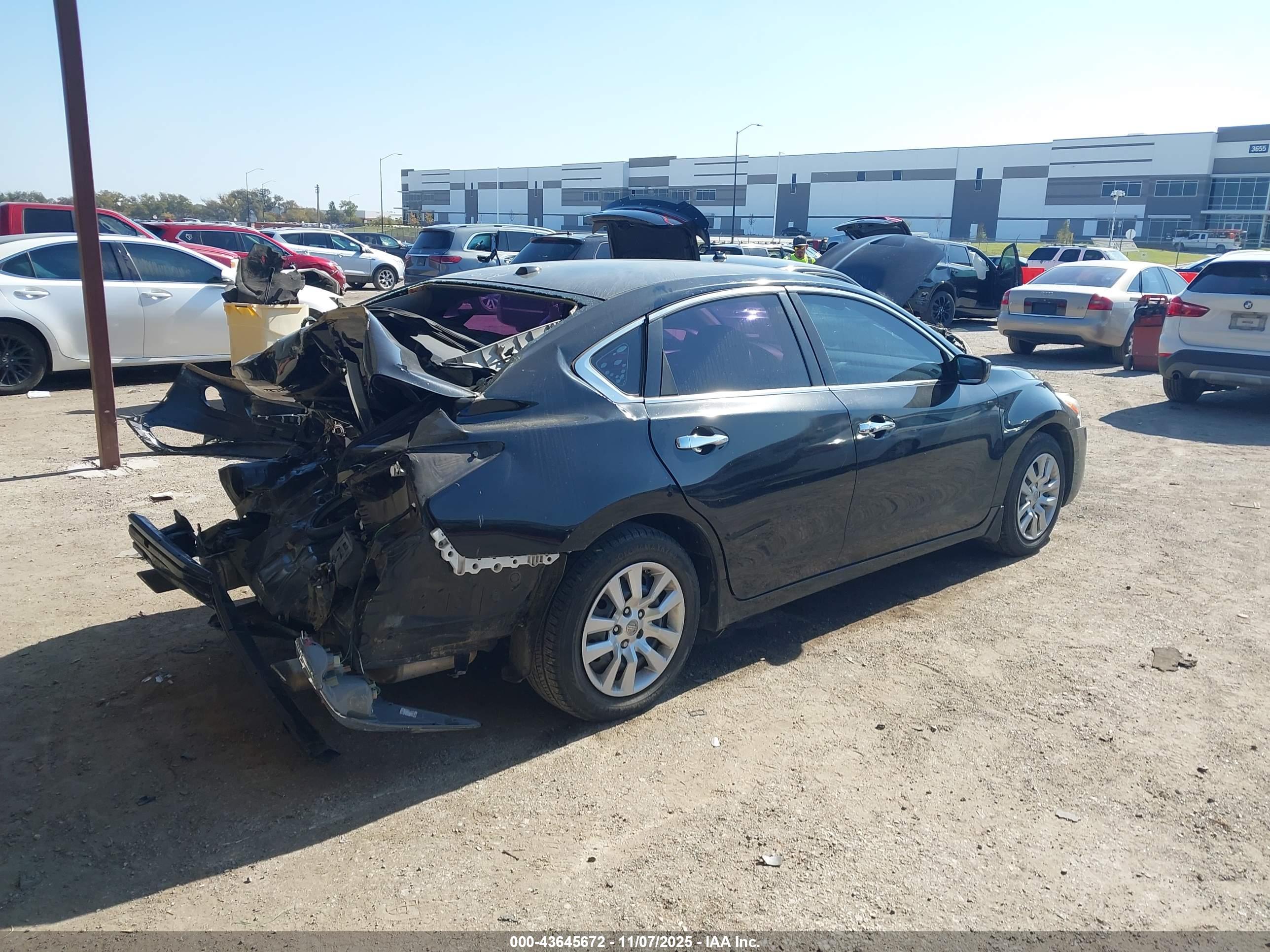 NISSAN ALTIMA image 4