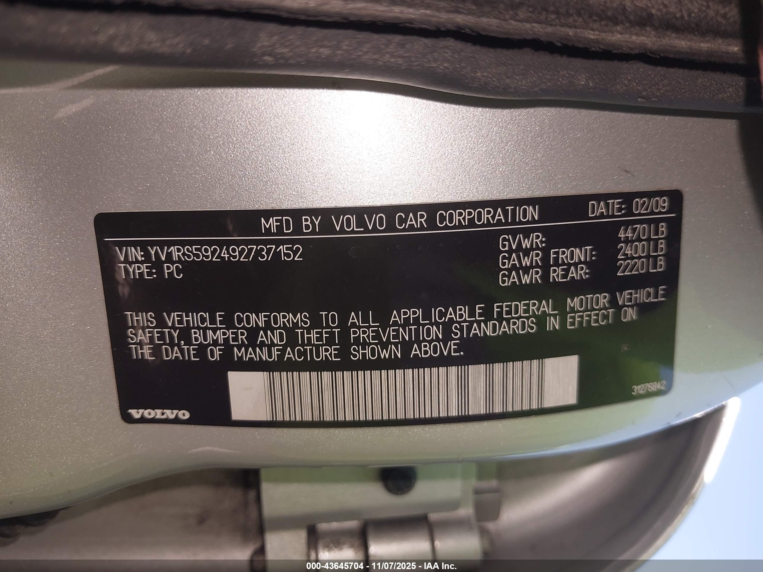 VOLVO S60 image 9