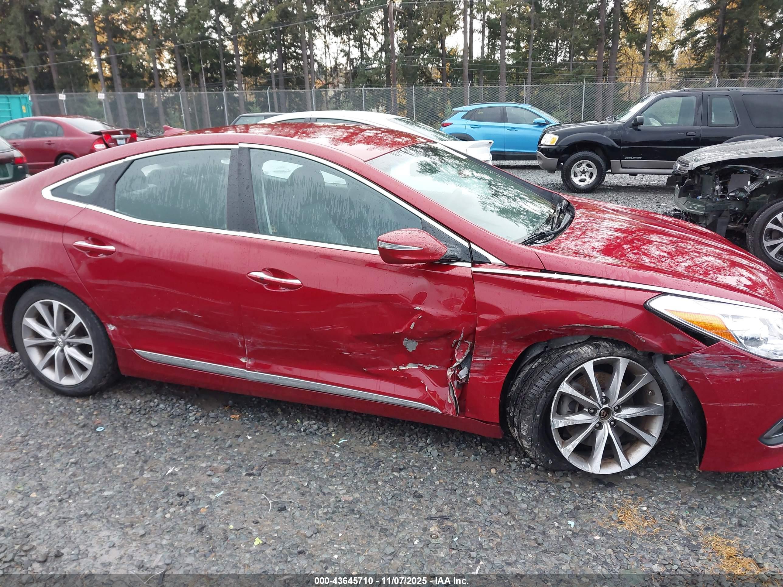 HYUNDAI AZERA image 6