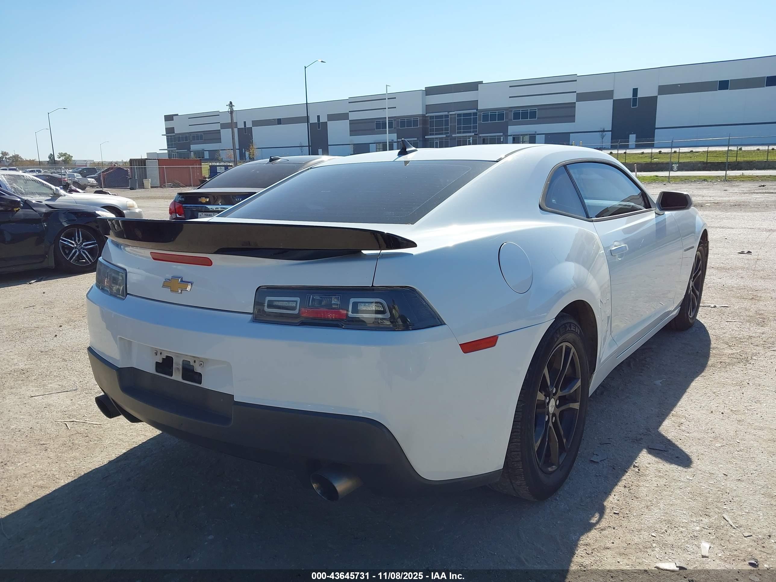 CHEVROLET CAMARO image 4