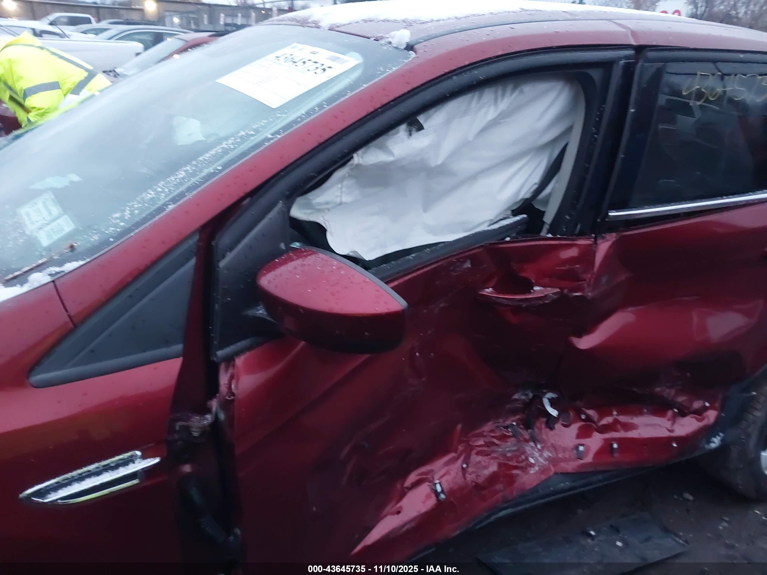 FORD ESCAPE image 6