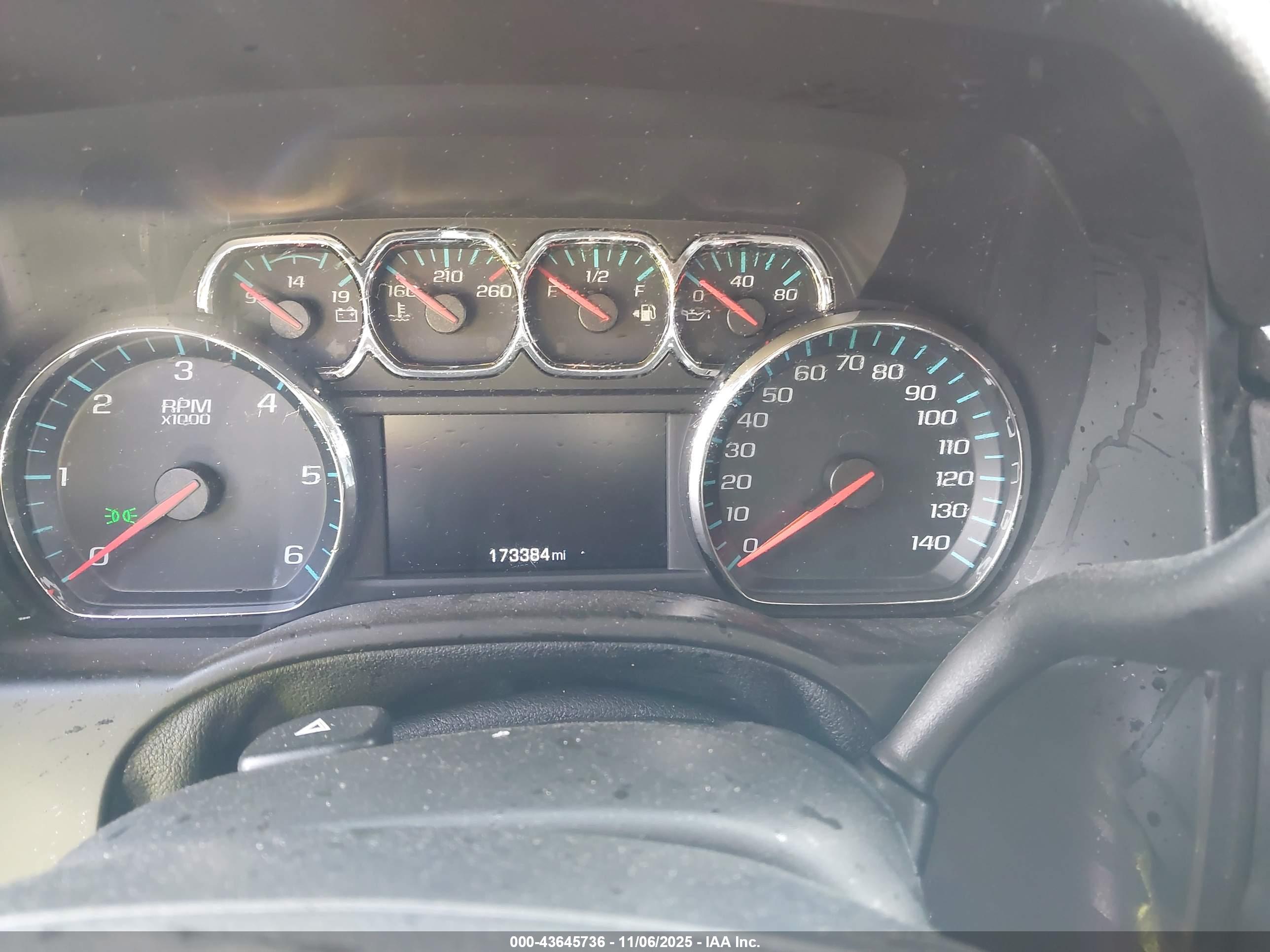 GMC YUKON image 7