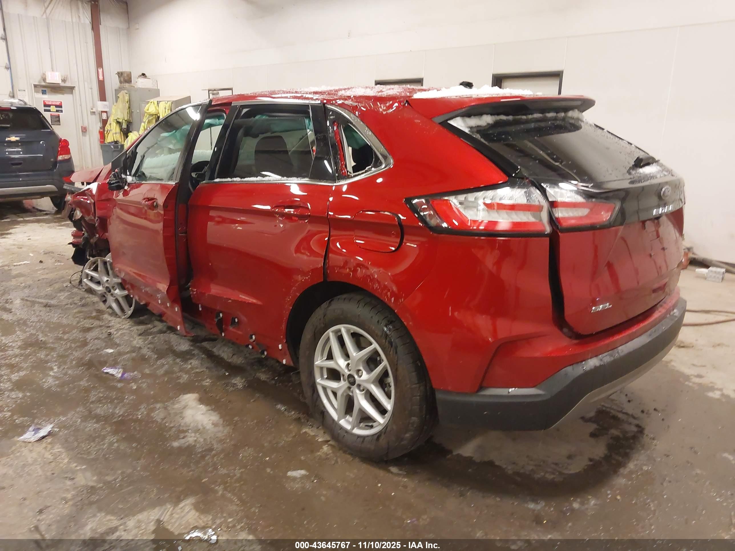FORD EDGE image 3