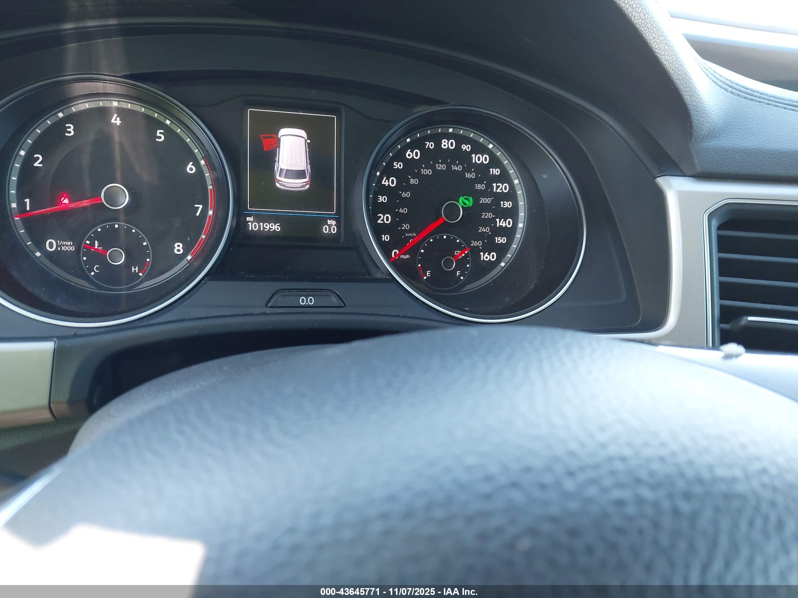 VOLKSWAGEN ATLAS image 7