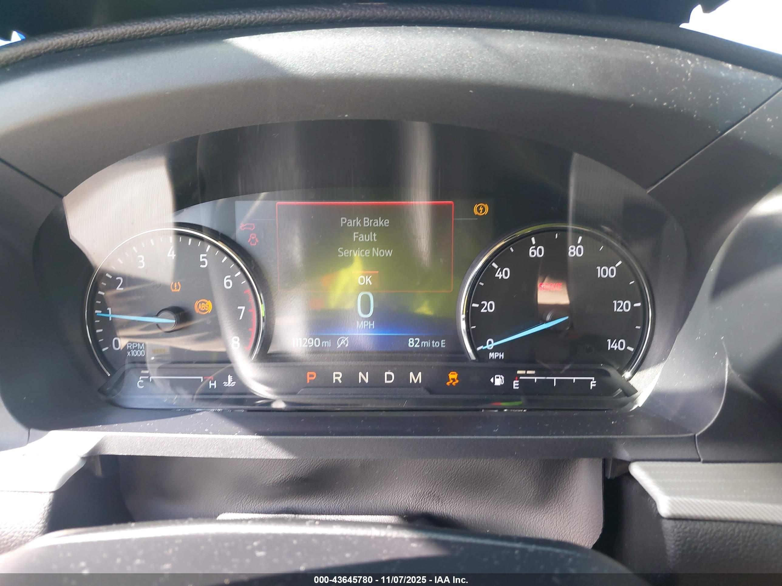 FORD EXPLORER image 7