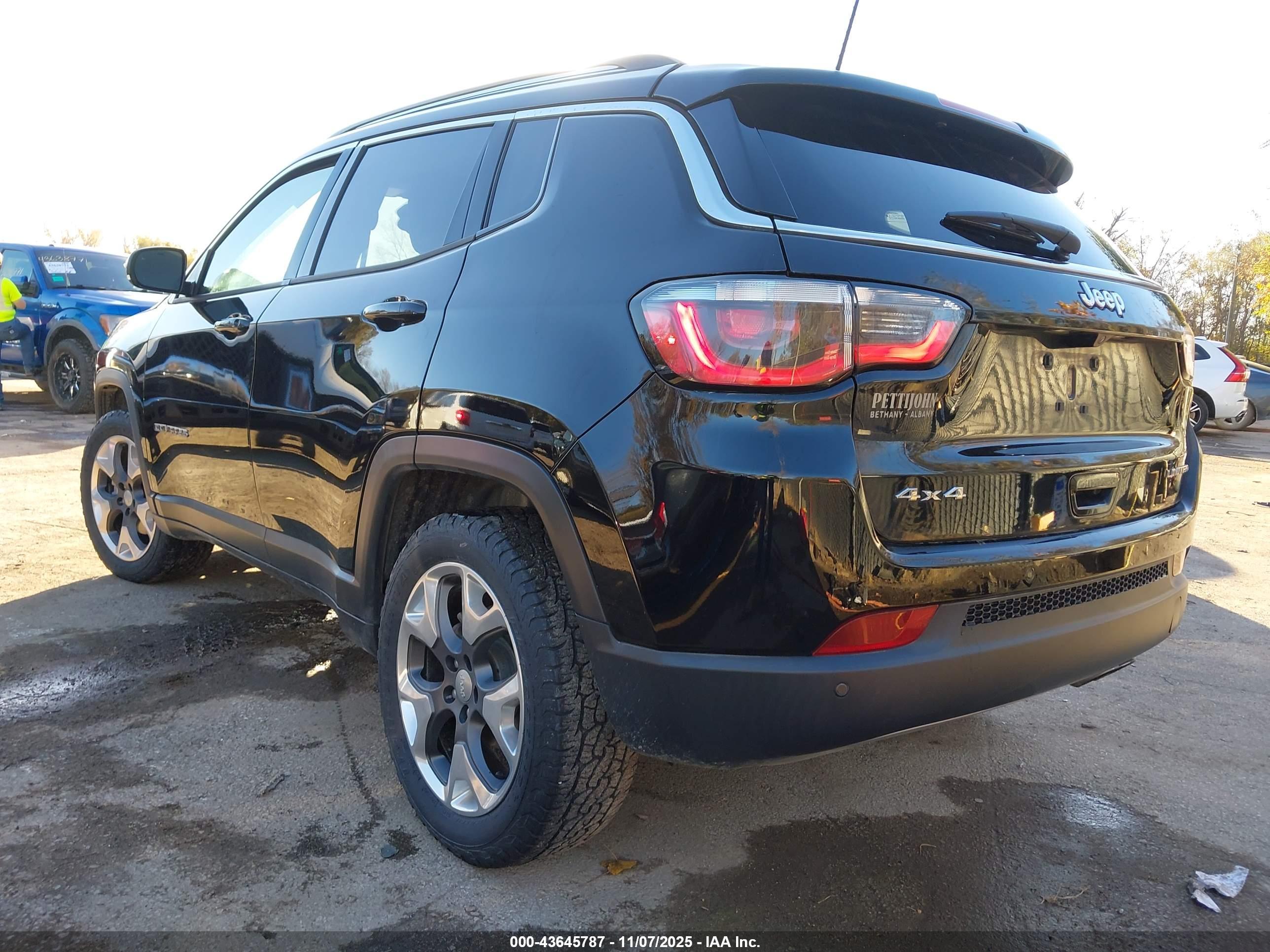 JEEP COMPASS image 3