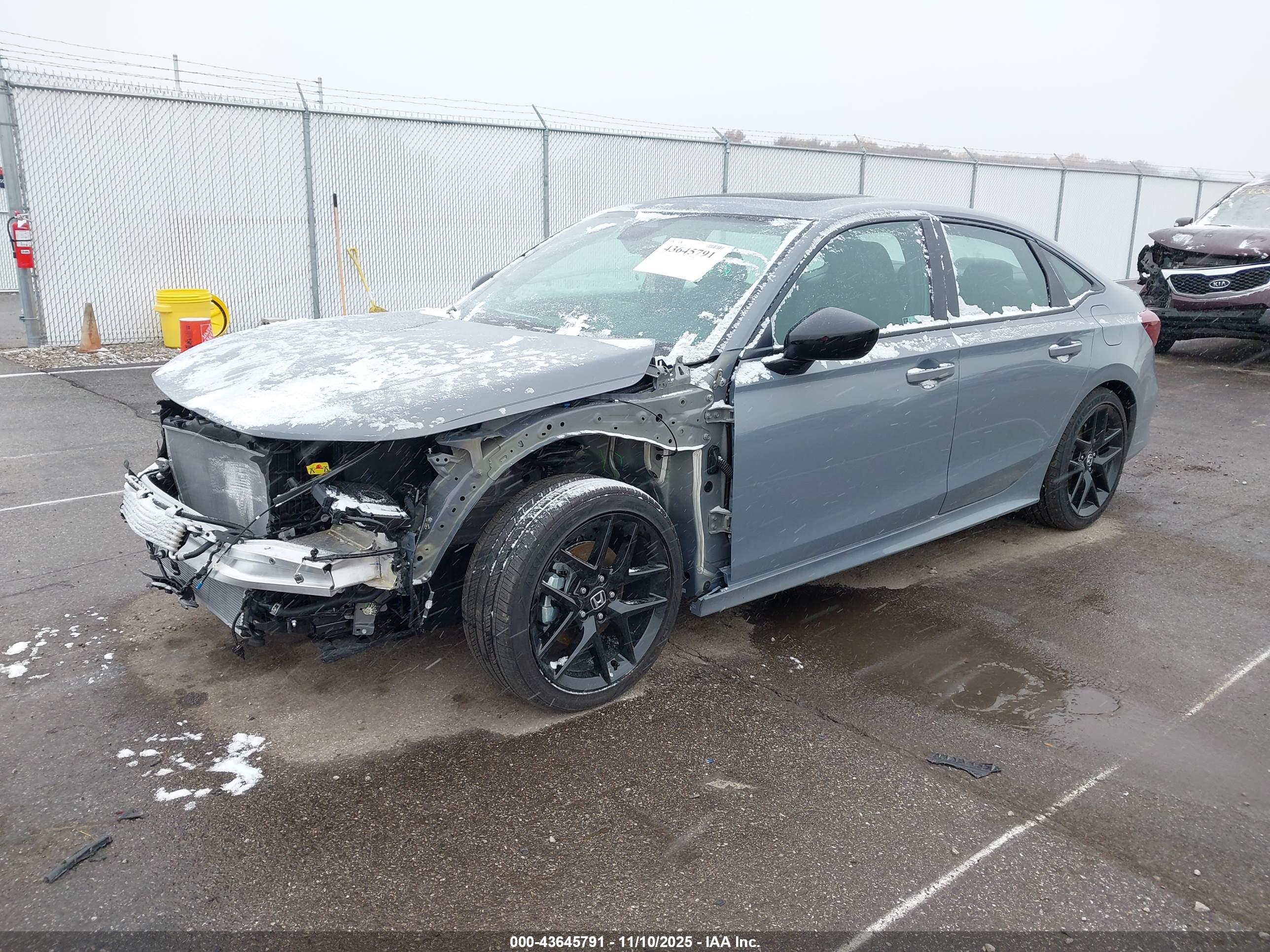 HONDA CIVIC image 2