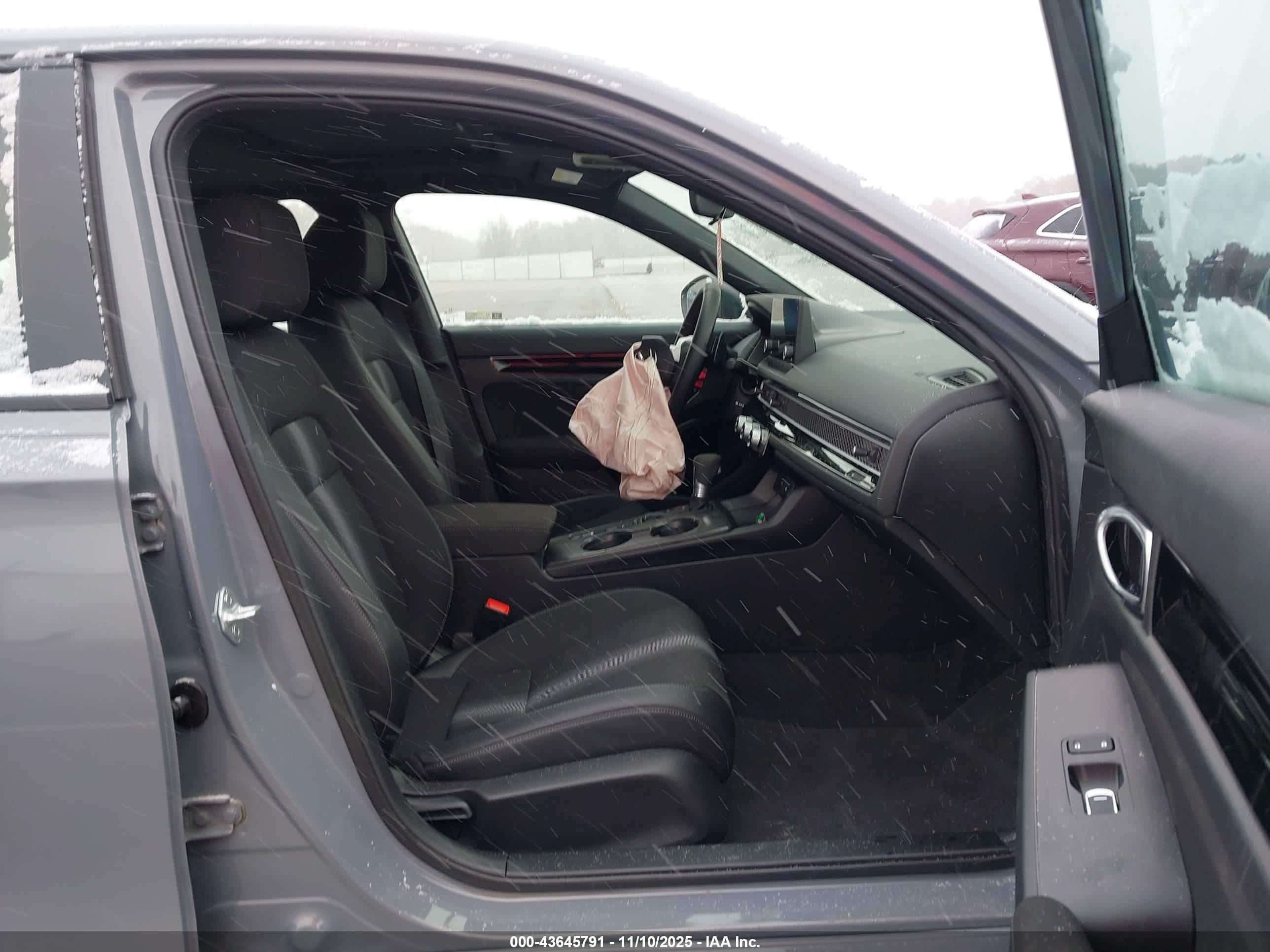 HONDA CIVIC image 5