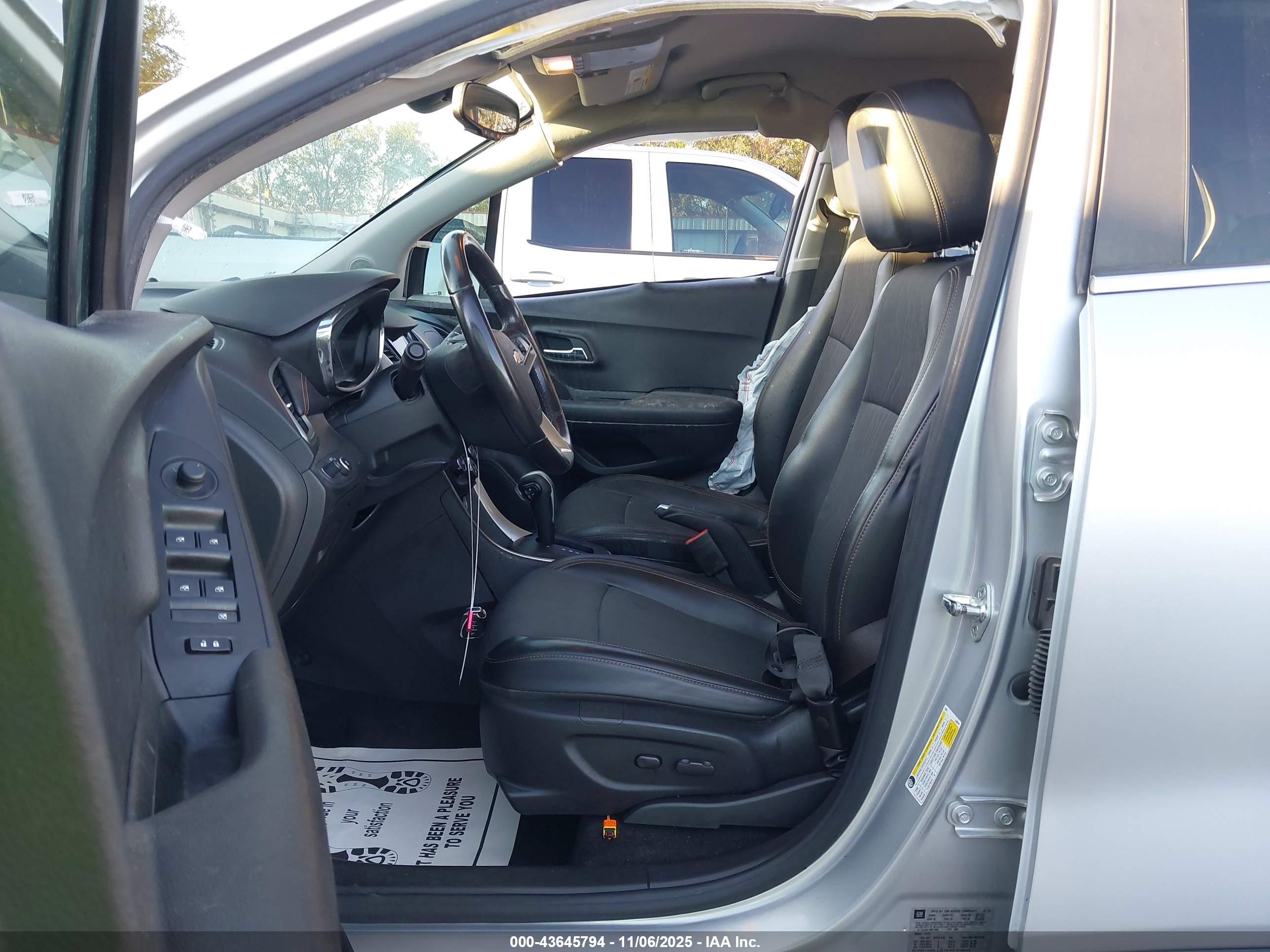 CHEVROLET TRAX image 5