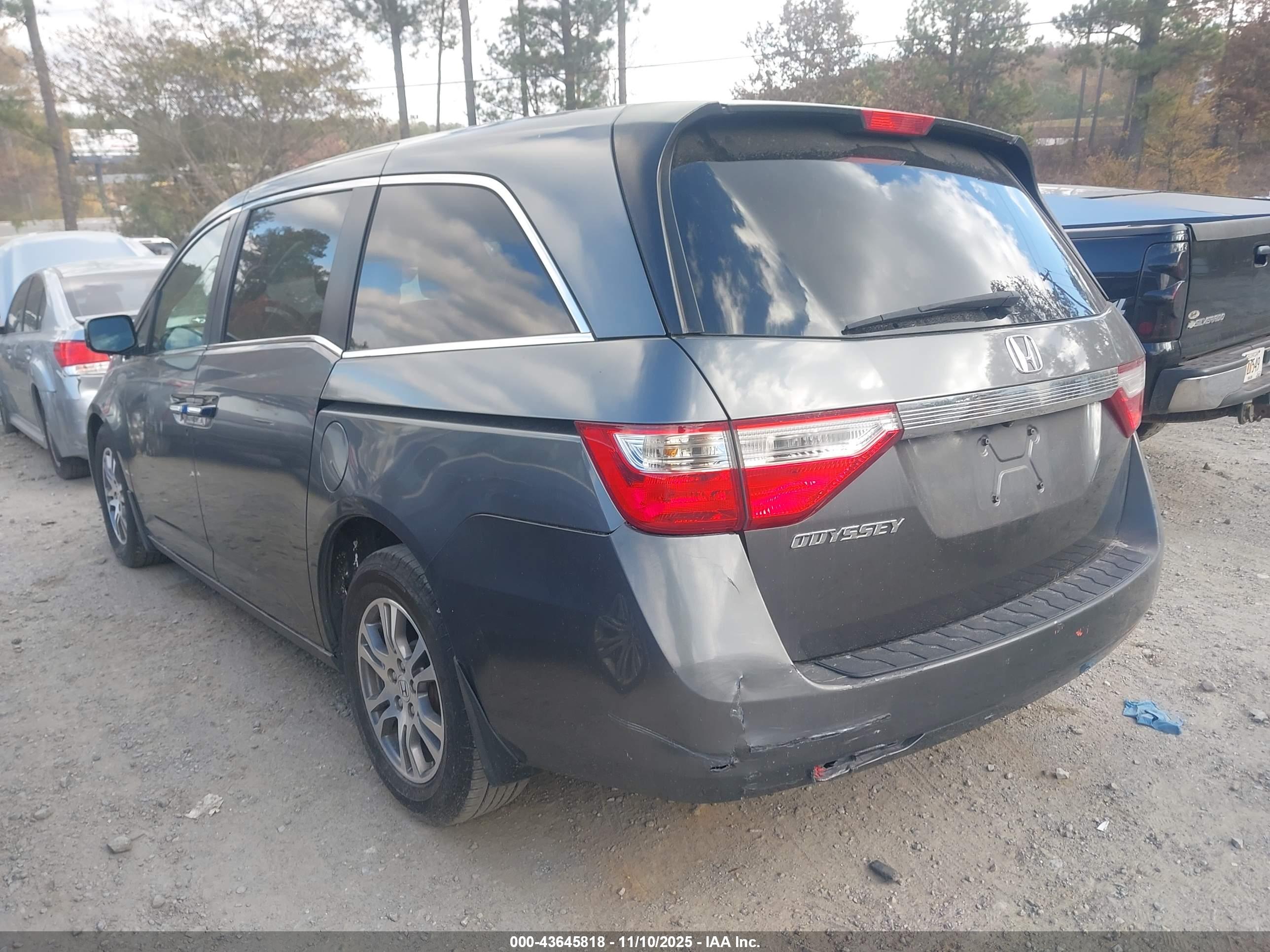 HONDA ODYSSEY image 3
