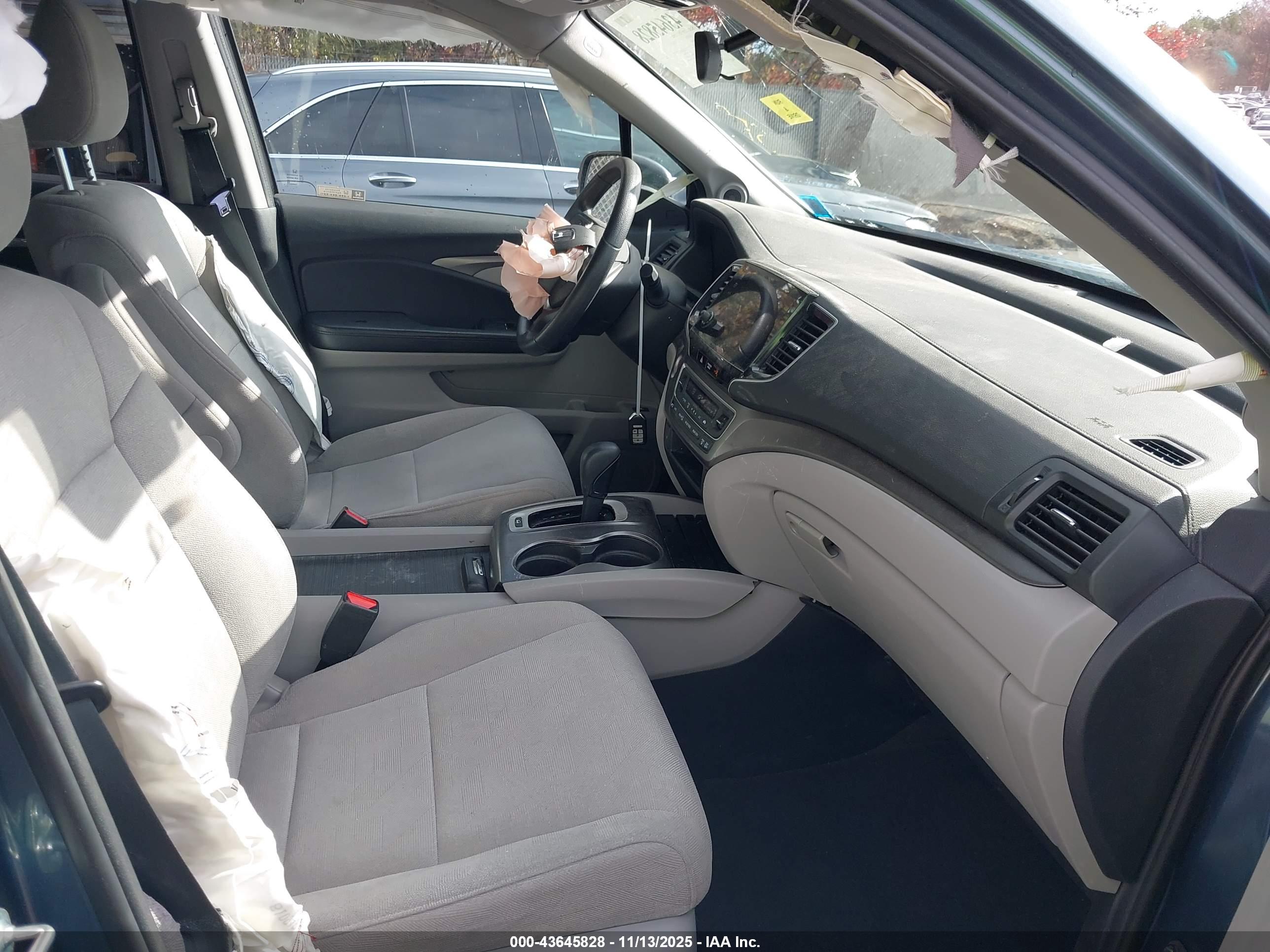 HONDA PILOT image 5