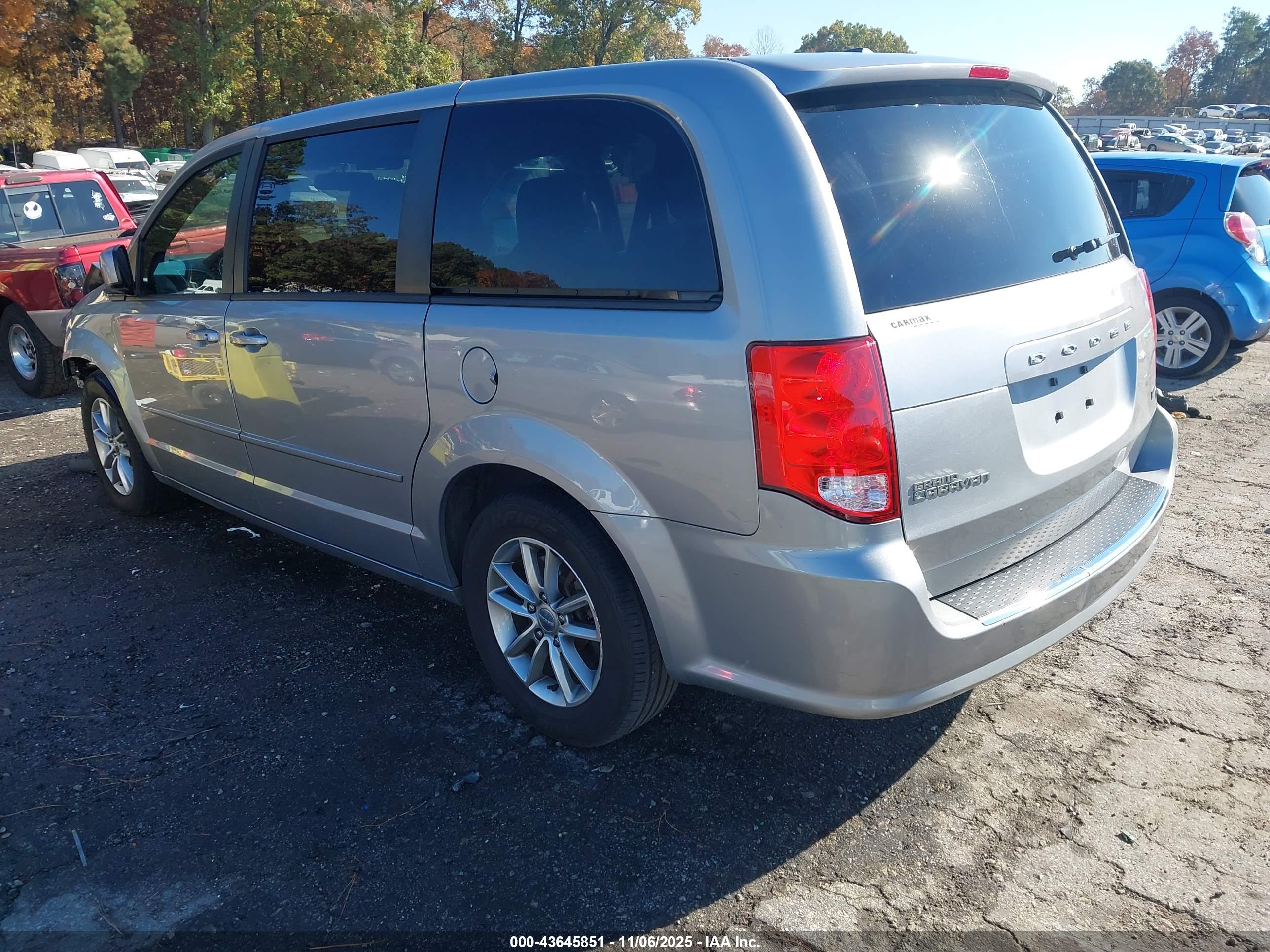 DODGE GRAND image 3