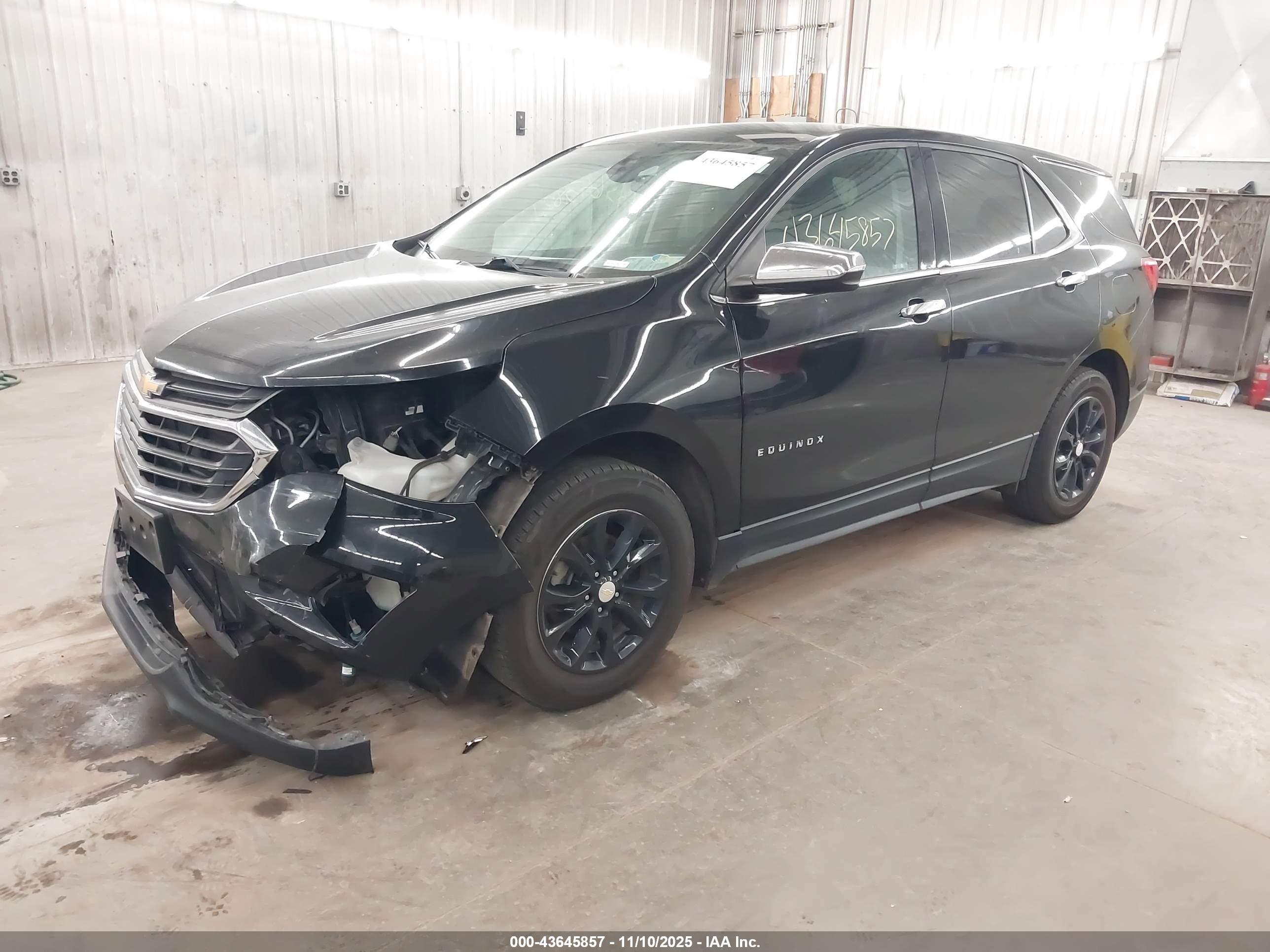 CHEVROLET EQUINOX image 2
