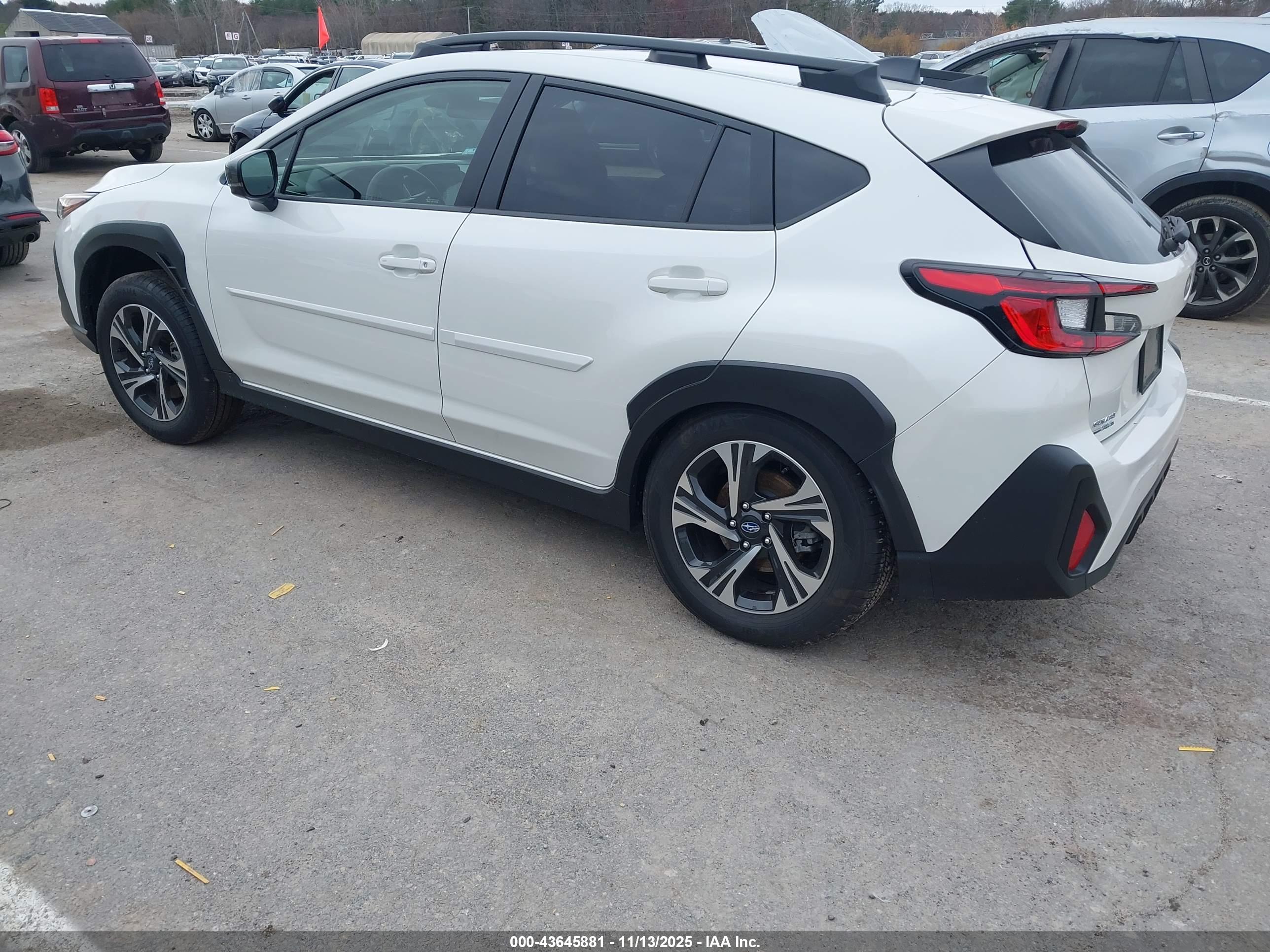 SUBARU CROSSTREK image 3