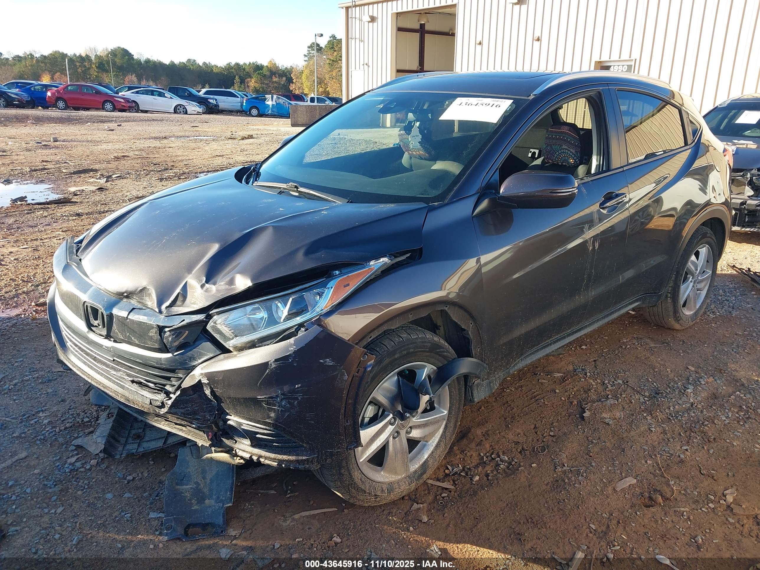 HONDA HR-V image 2