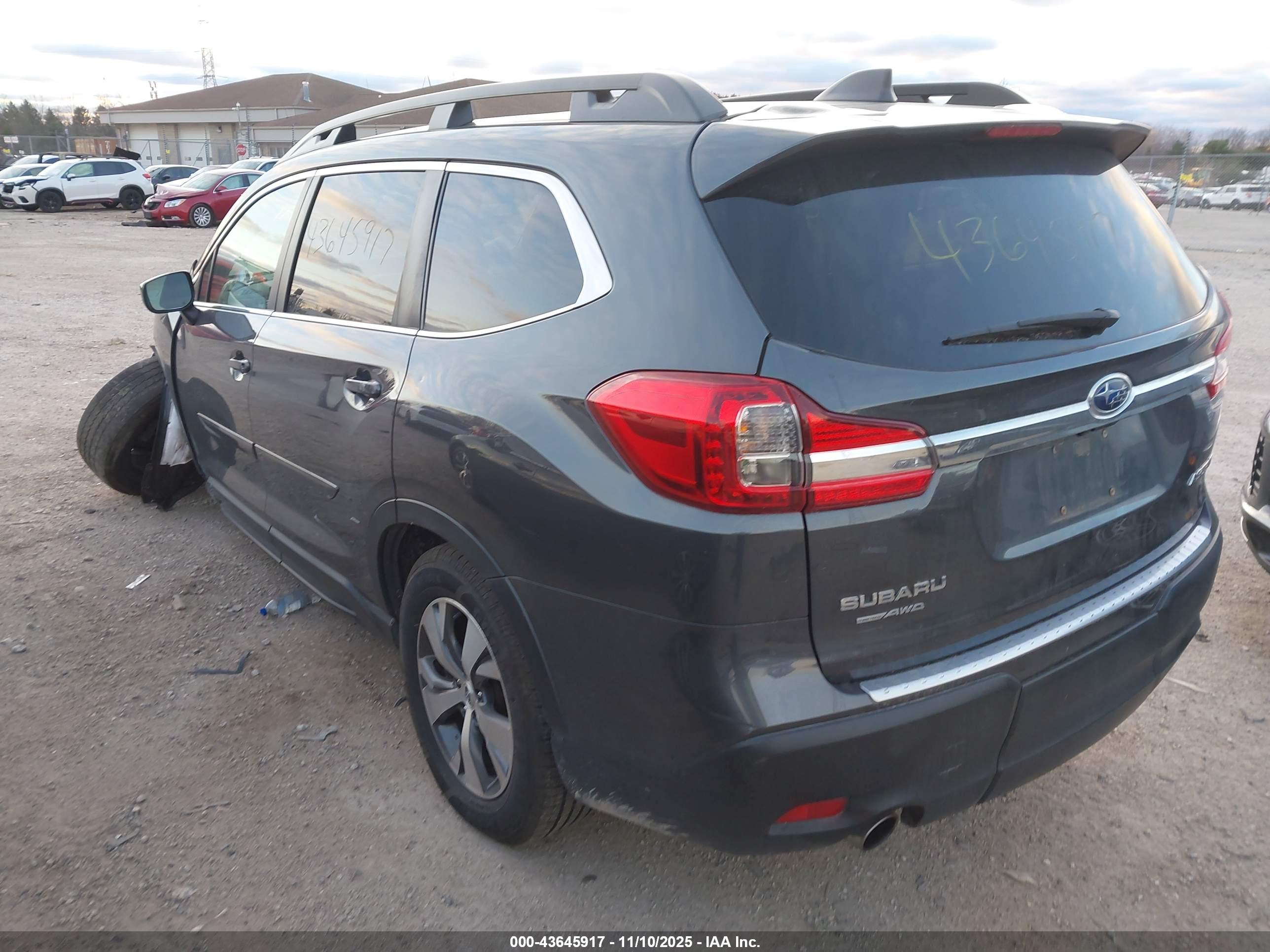 SUBARU ASCENT image 3