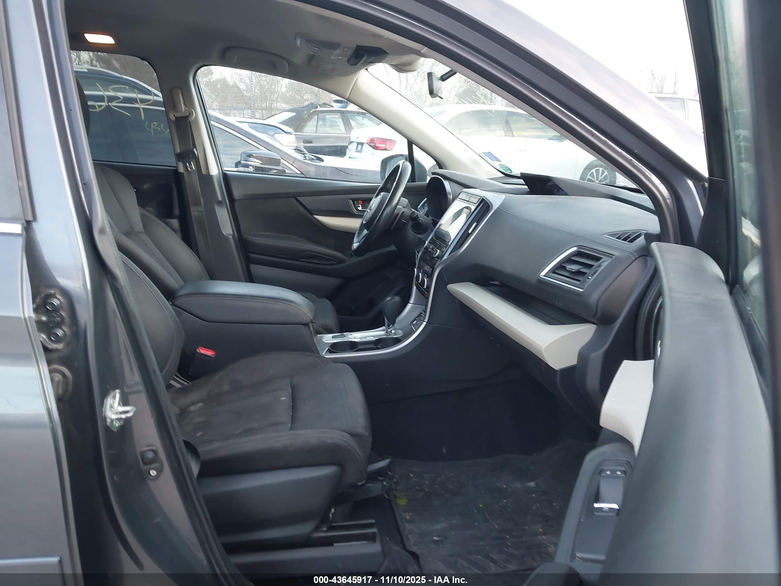 SUBARU ASCENT image 5