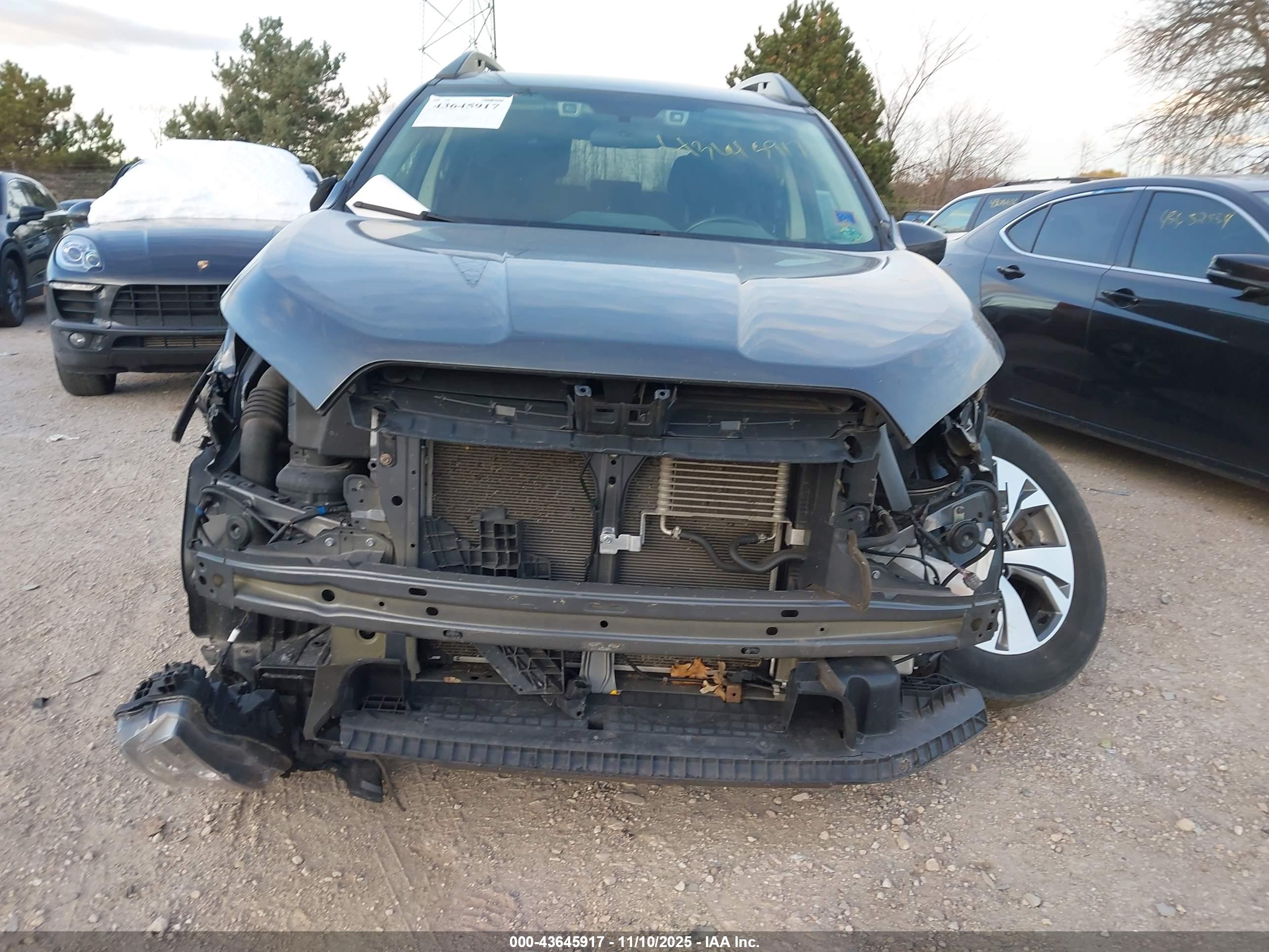 SUBARU ASCENT image 6