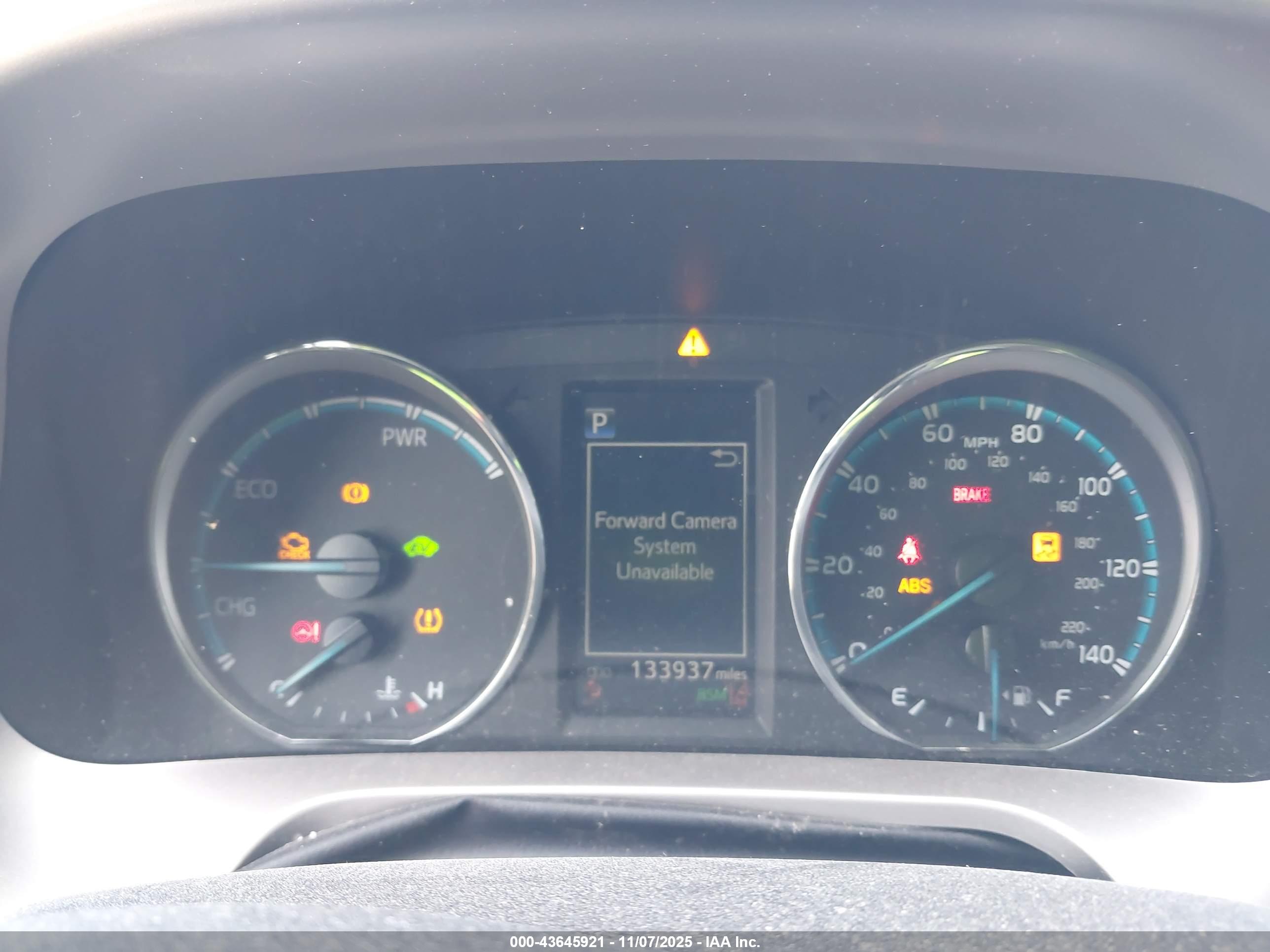 TOYOTA RAV4 image 7
