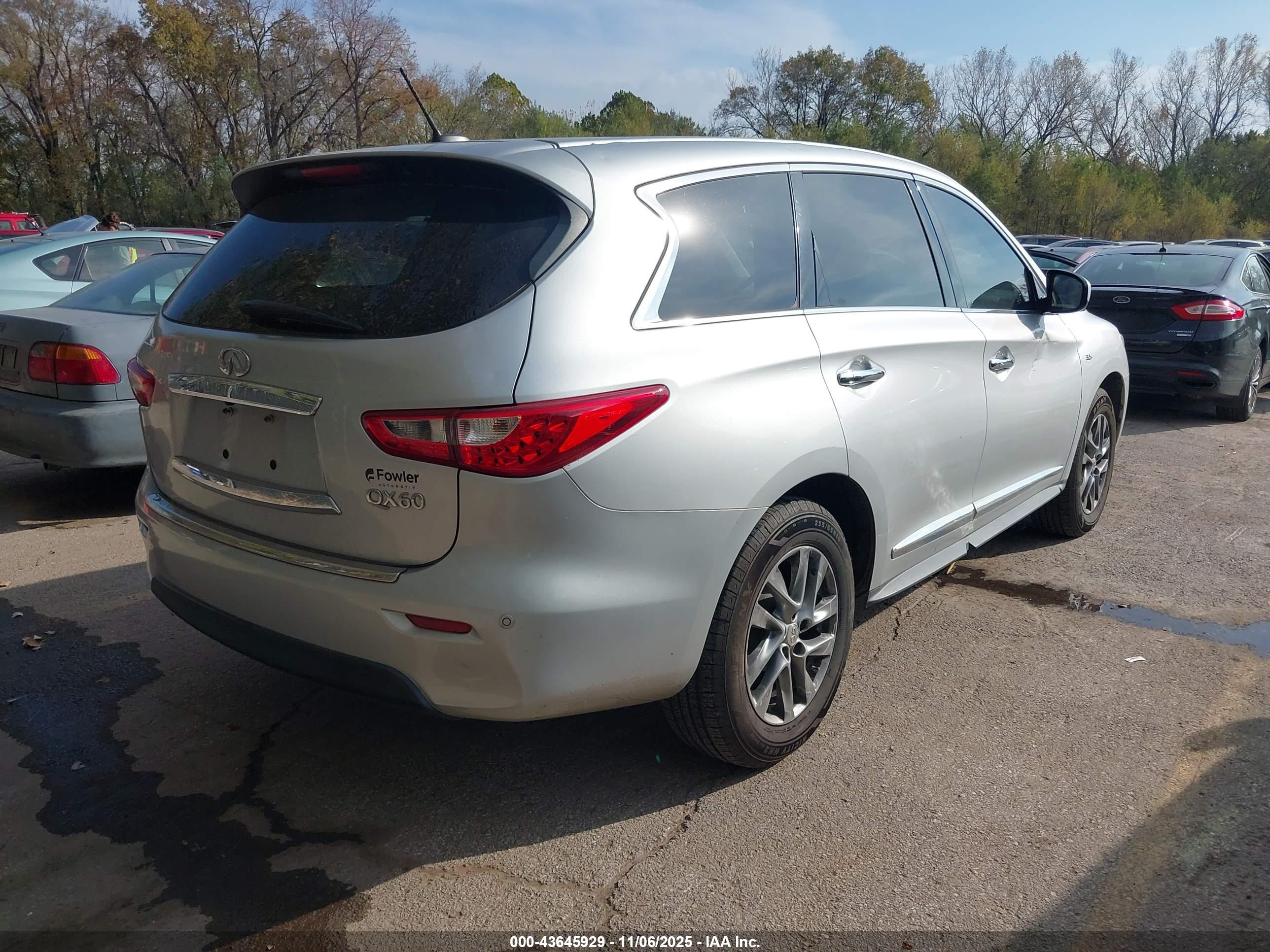 INFINITI QX60 image 4