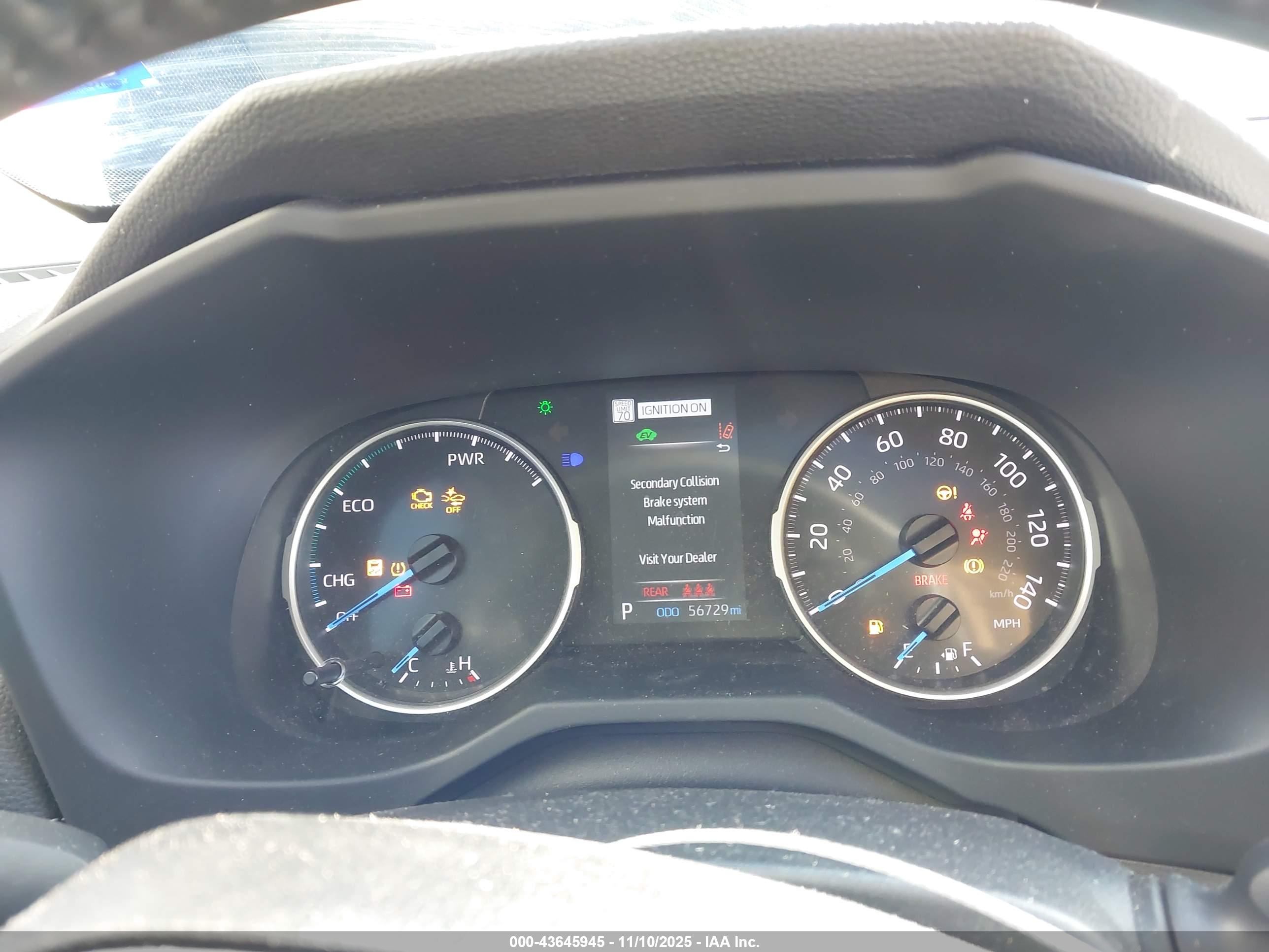 TOYOTA RAV4 image 7