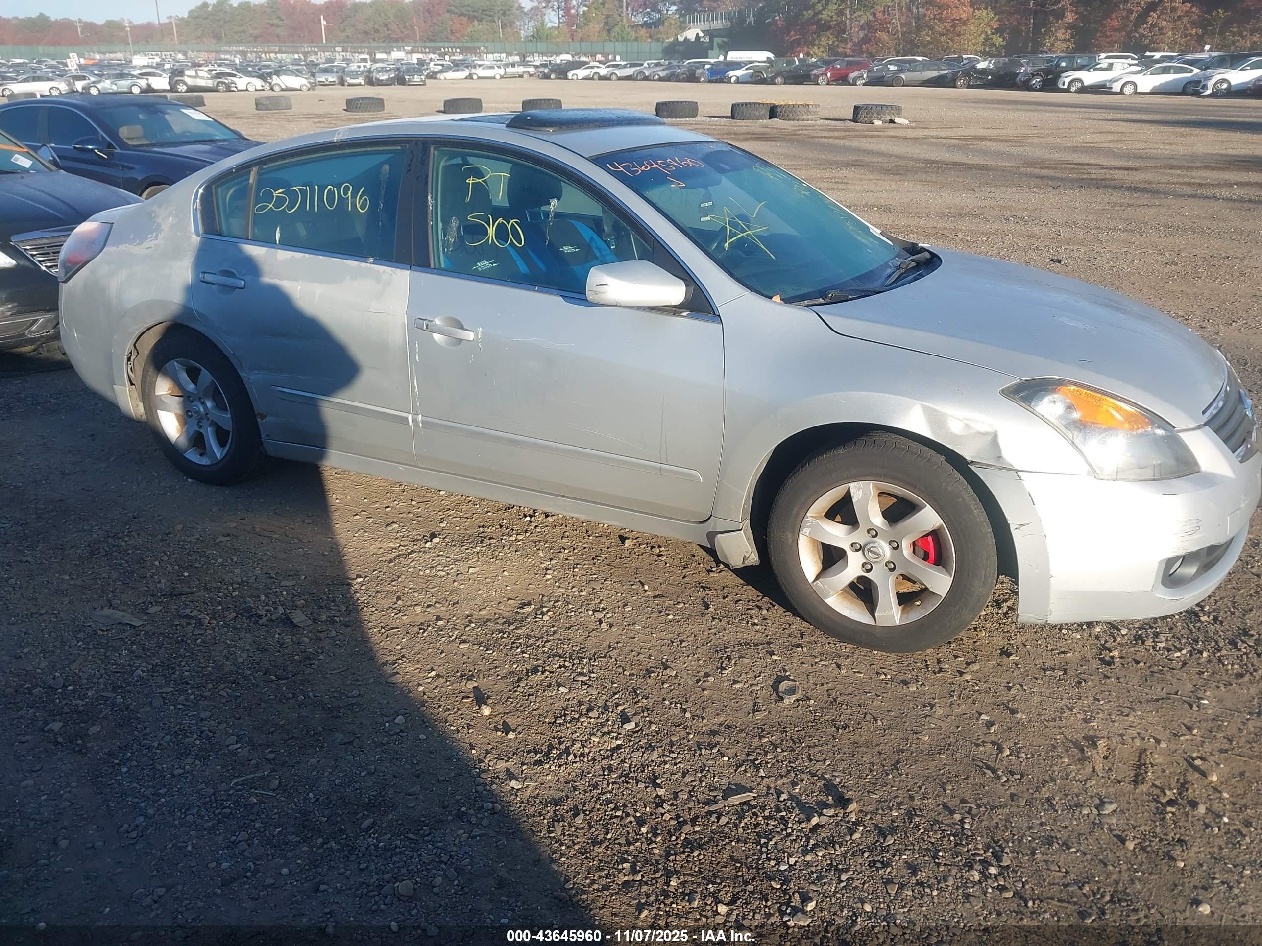 NISSAN ALTIMA image 6