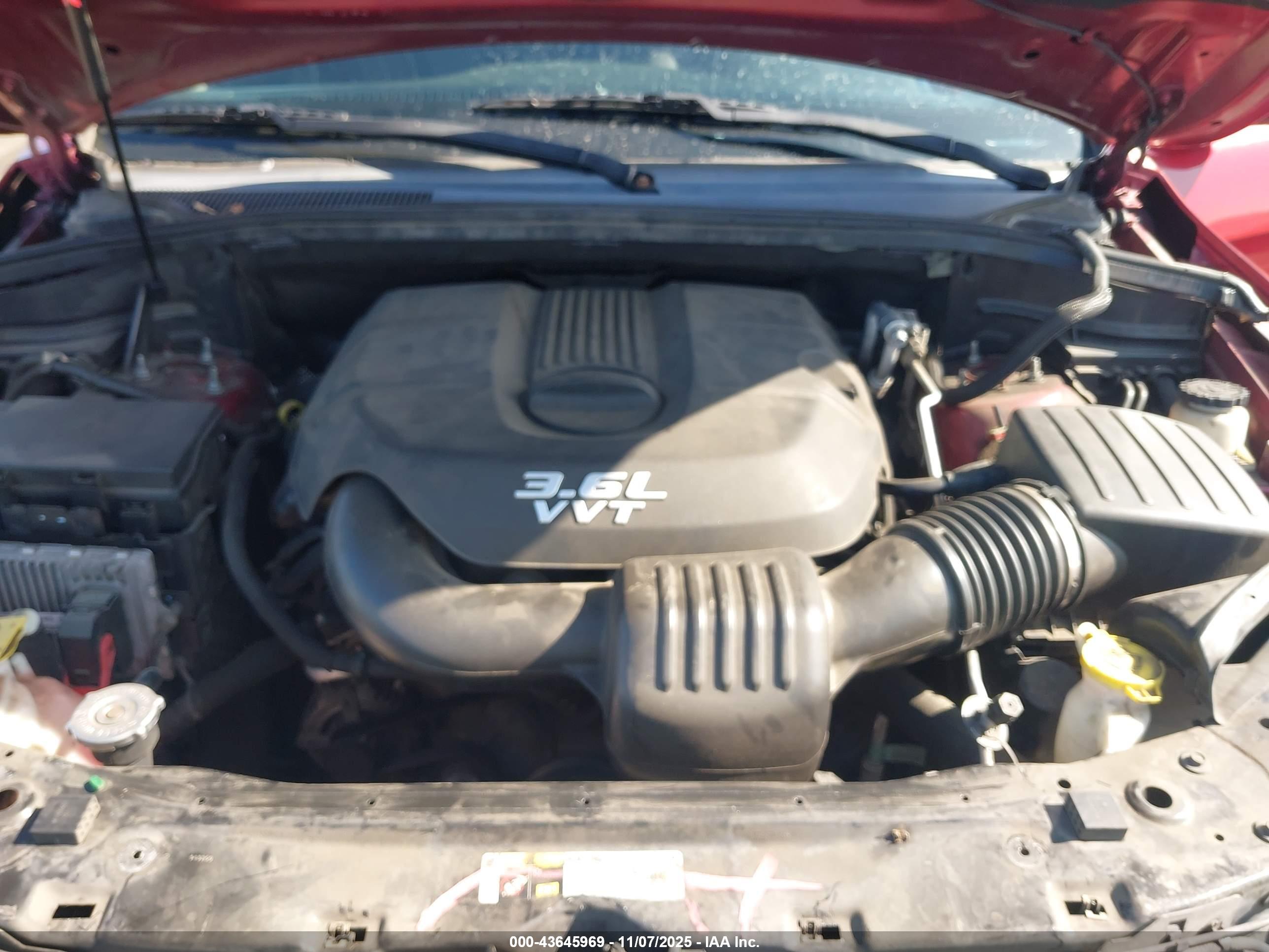 JEEP GRAND image 10