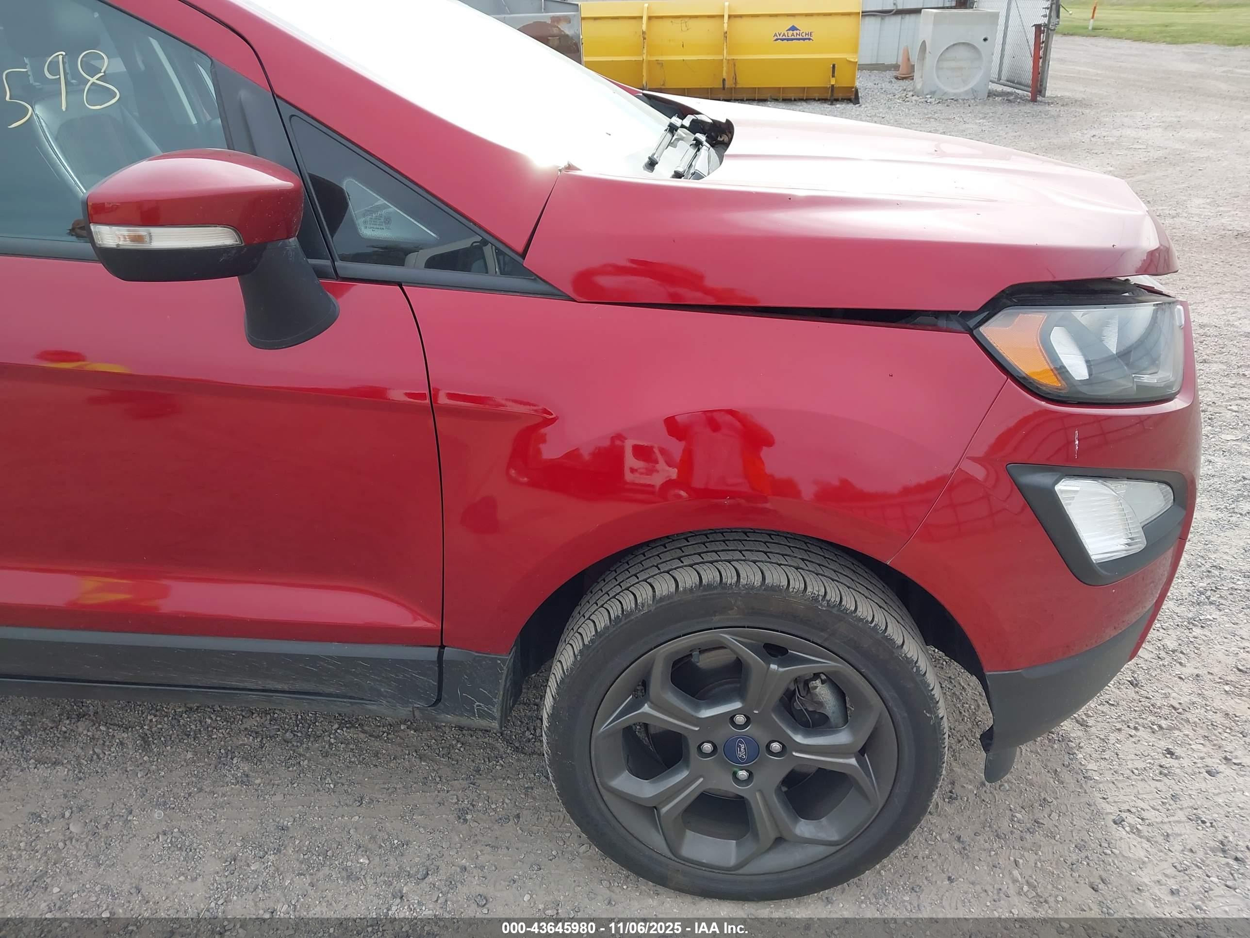 FORD ECOSPORT image 6