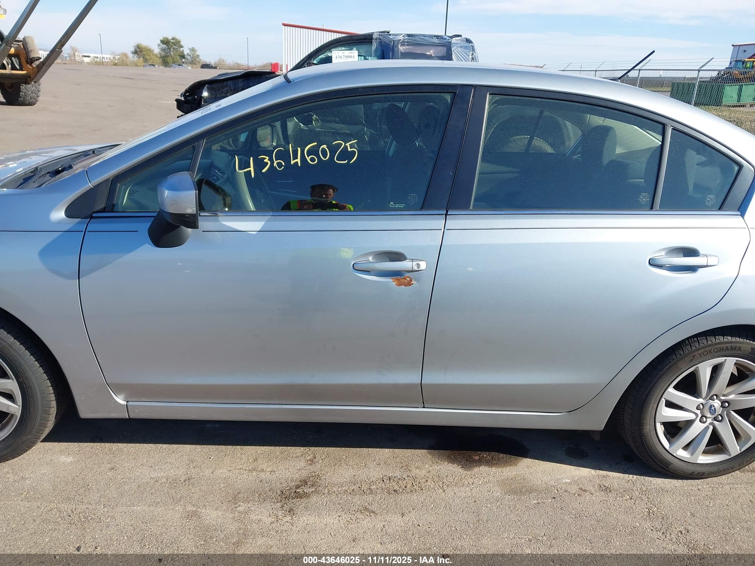 SUBARU IMPREZA image 6