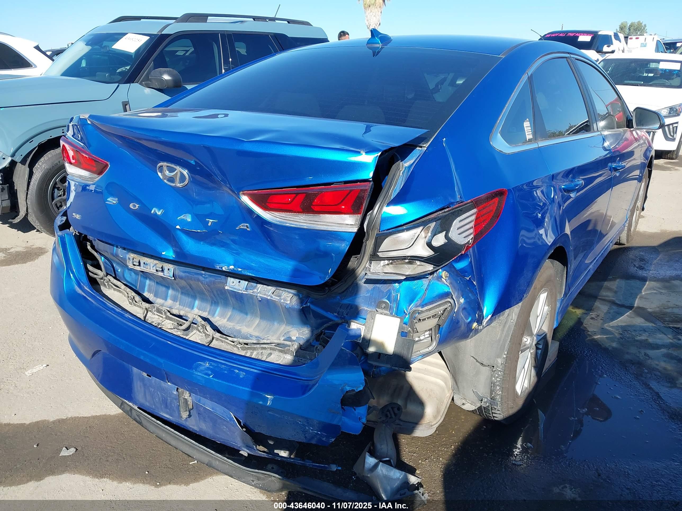 HYUNDAI SONATA image 6