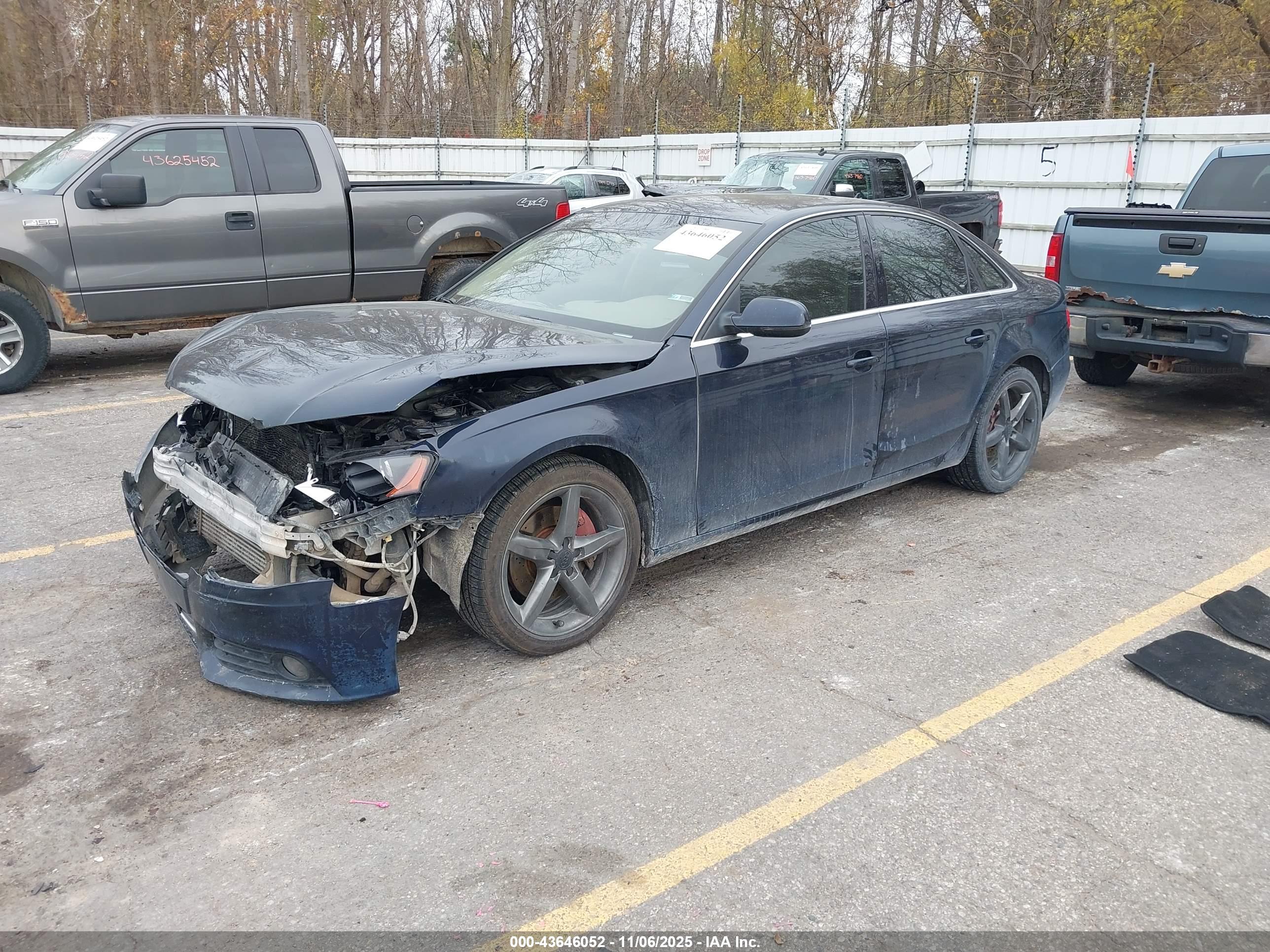 AUDI A4 image 2