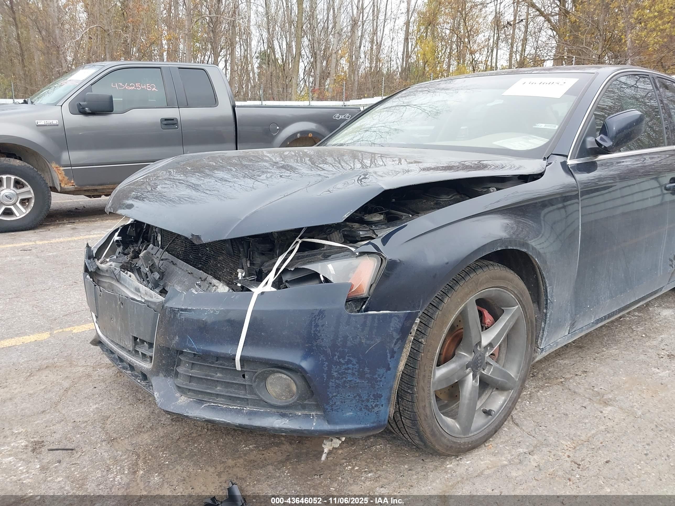 AUDI A4 image 6