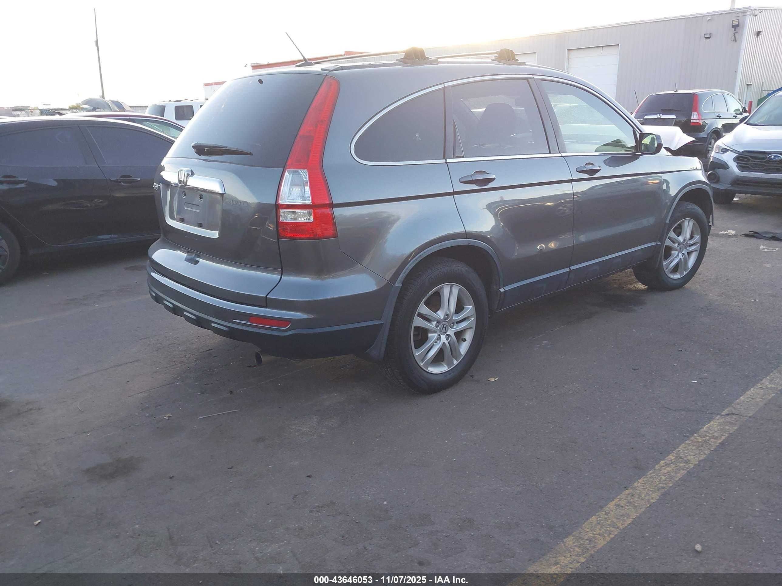 HONDA CR-V image 4