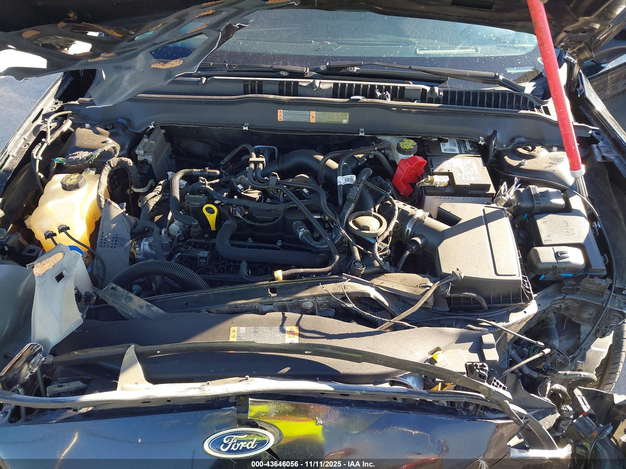 FORD FUSION image 10