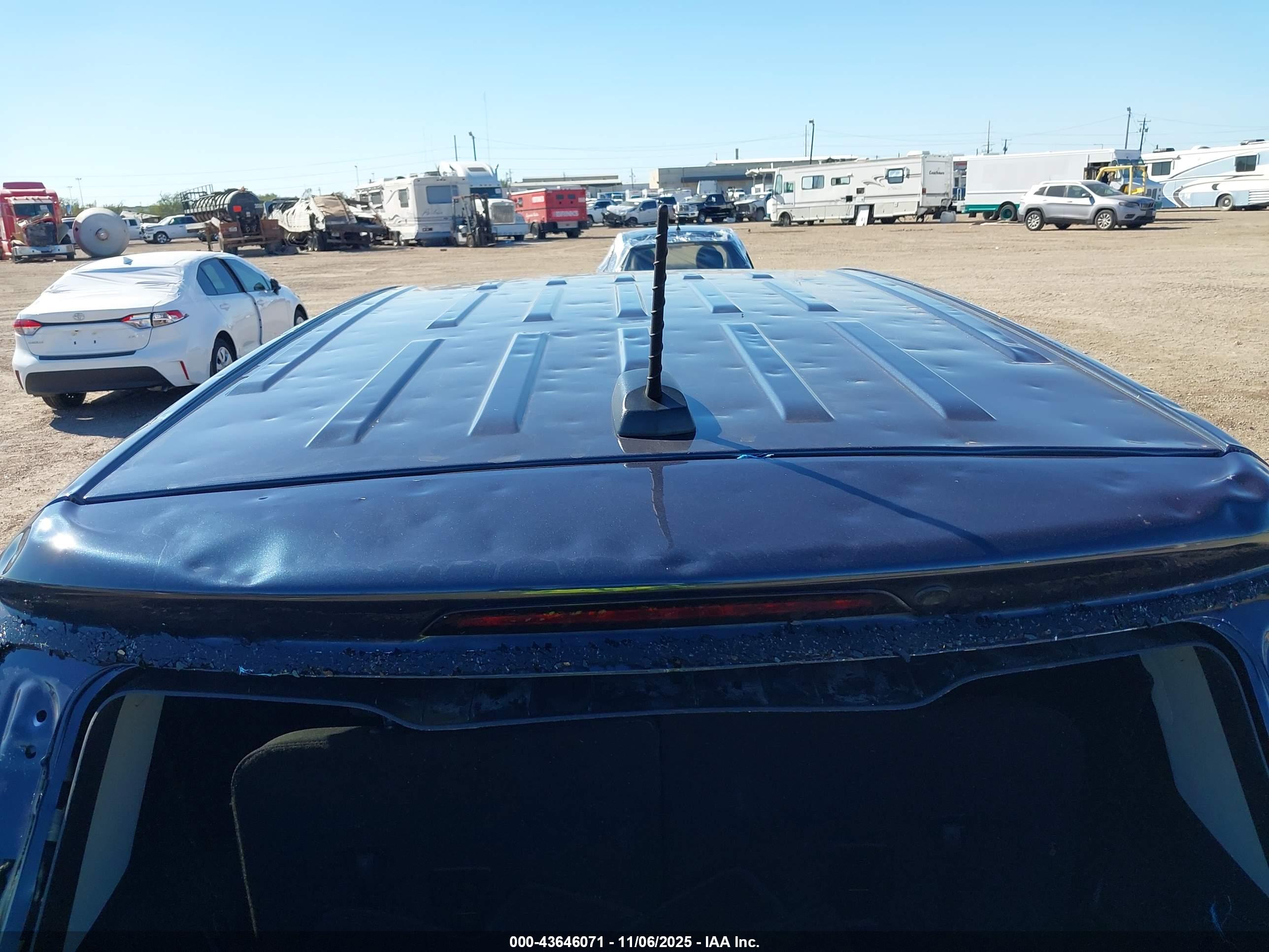 GMC ACADIA image 6
