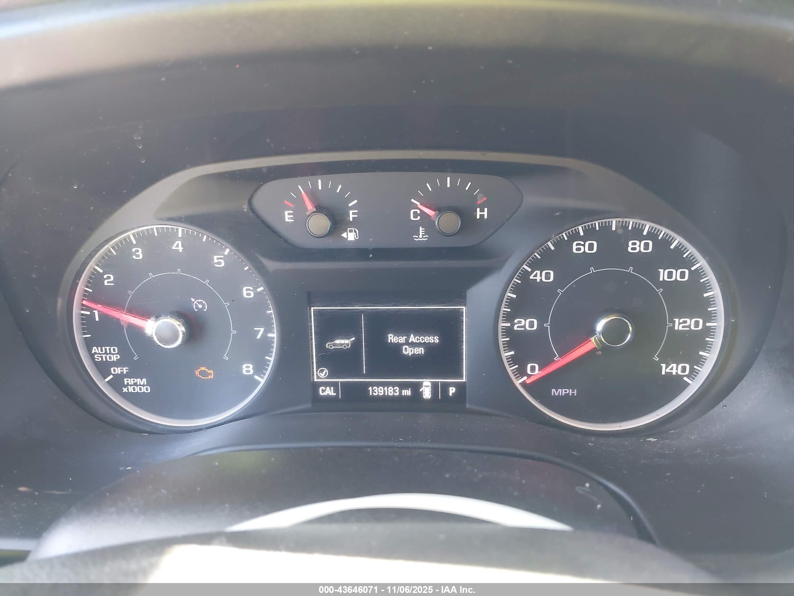 GMC ACADIA image 7