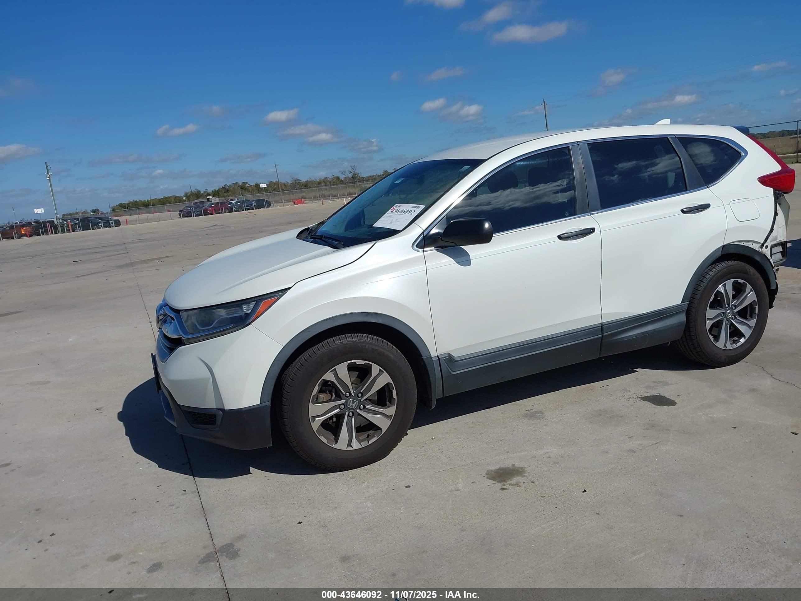HONDA CR-V image 2