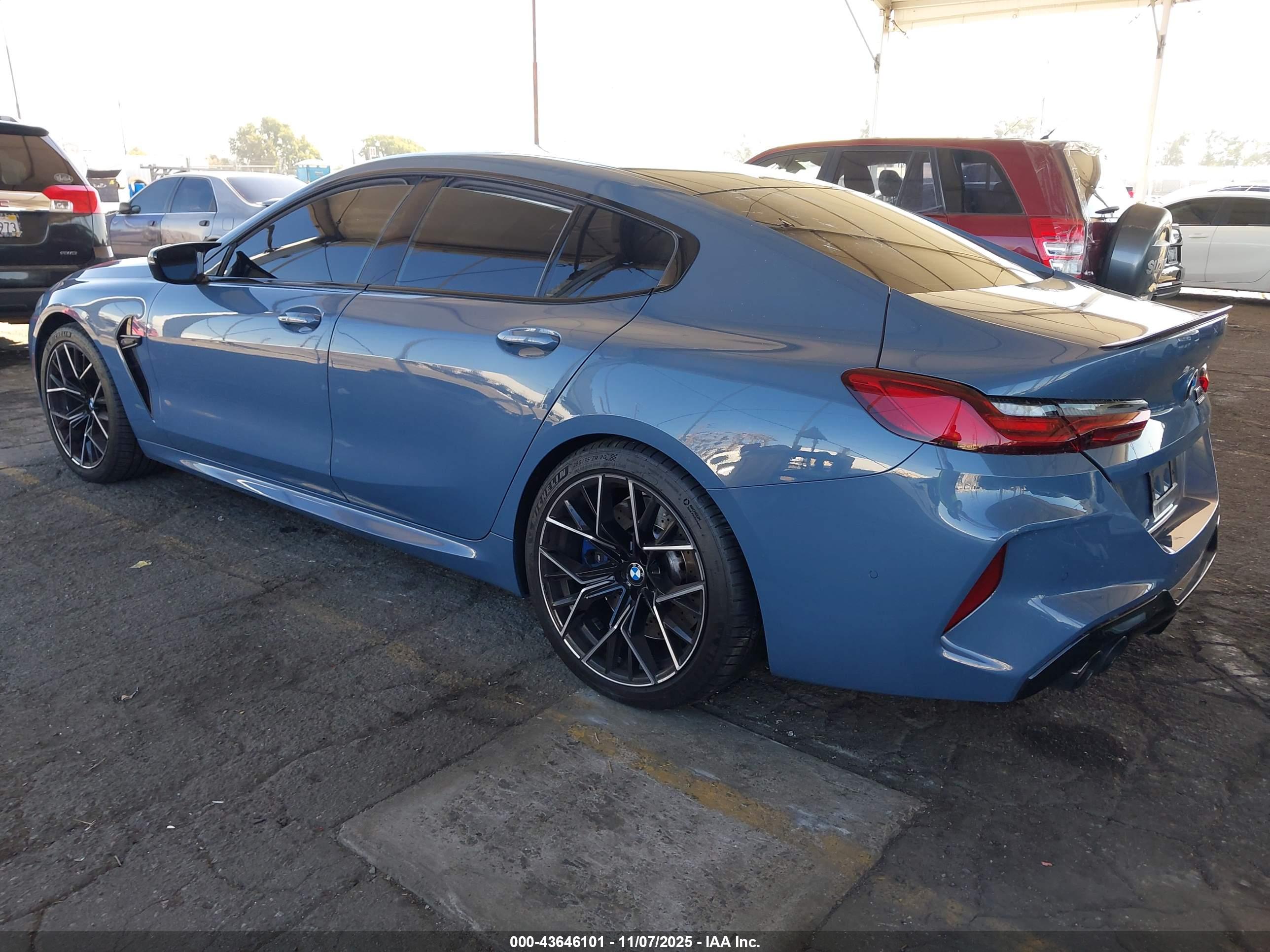 BMW M8 image 3