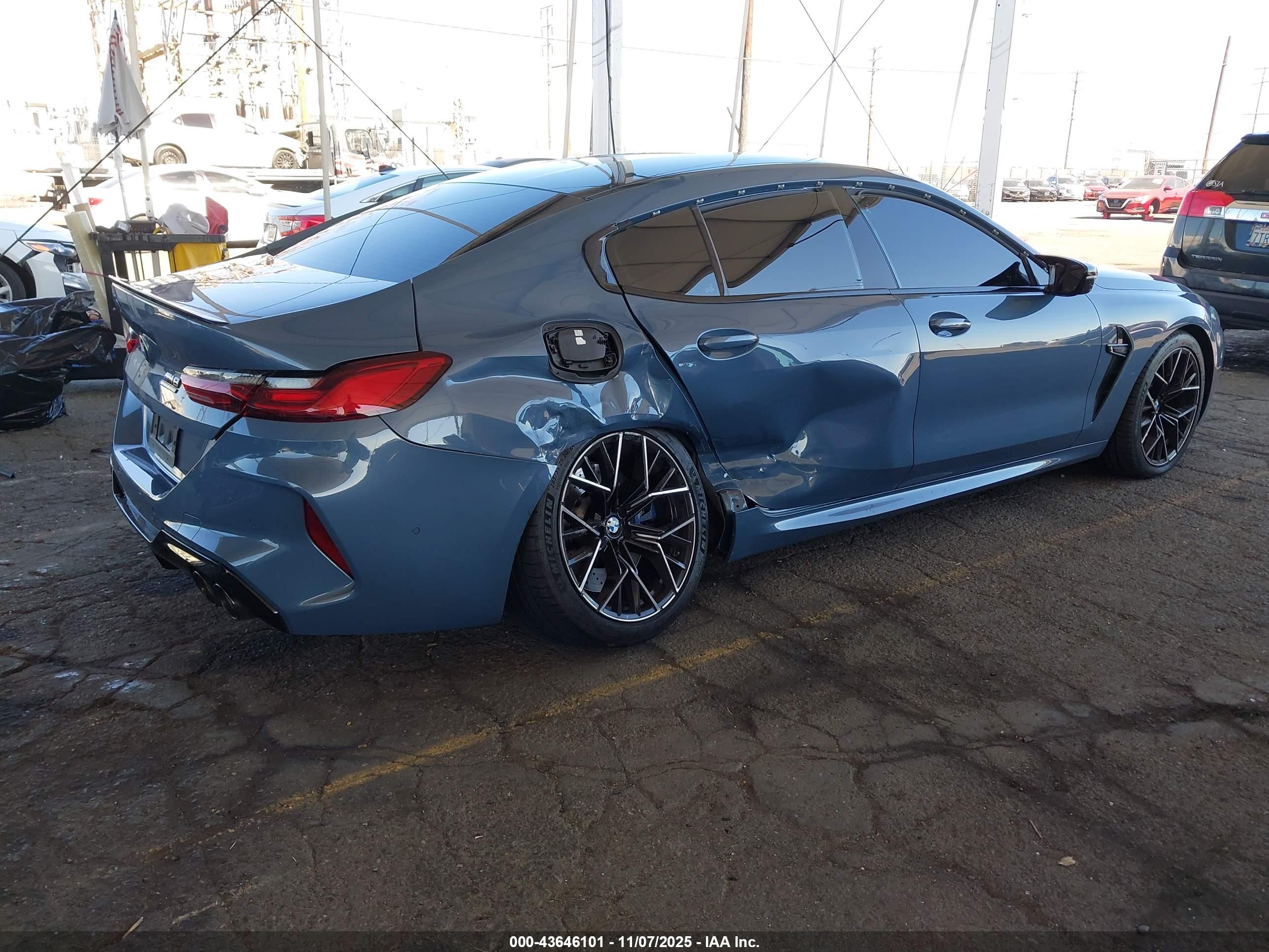 BMW M8 image 4