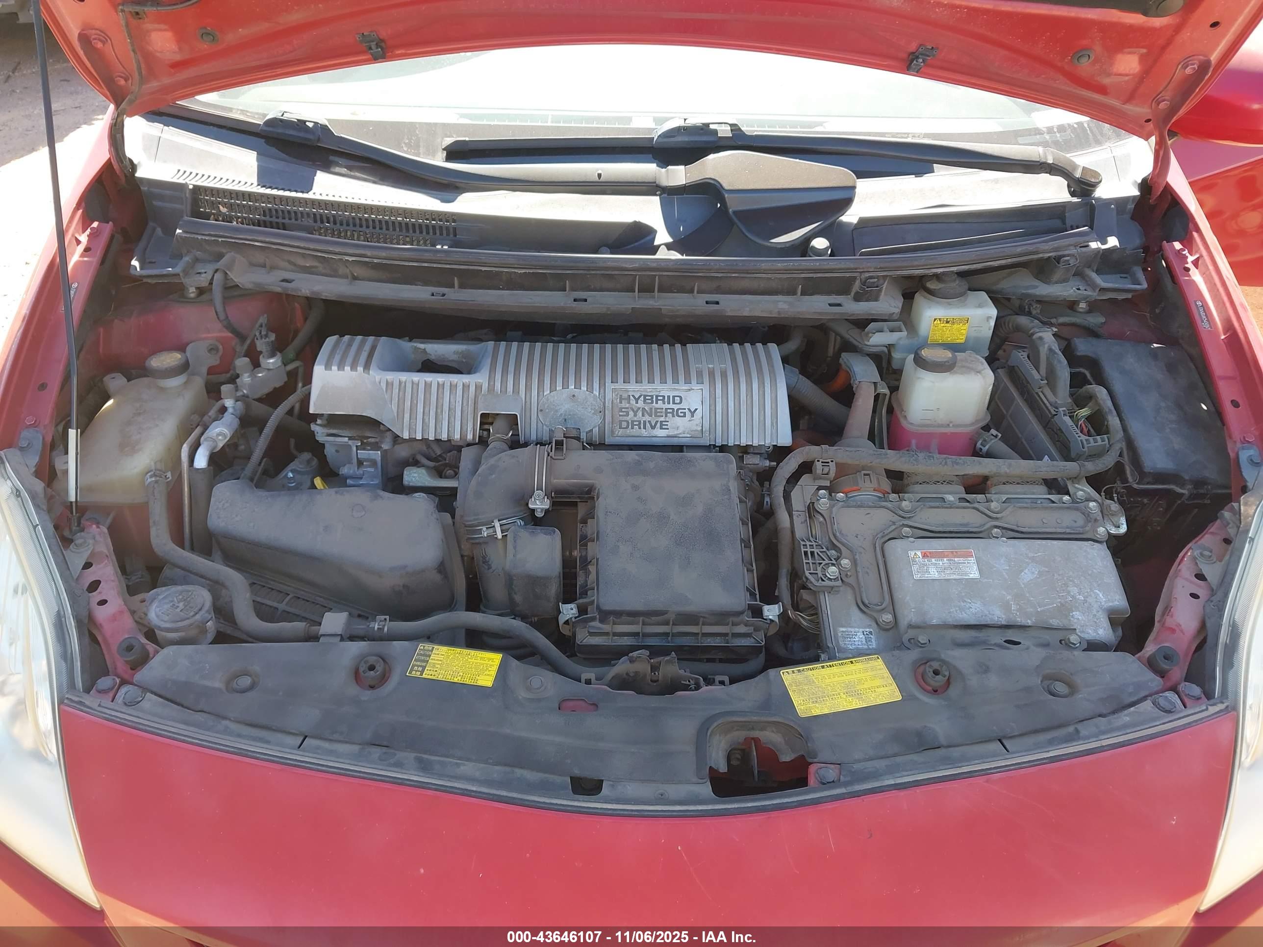 TOYOTA PRIUS image 10