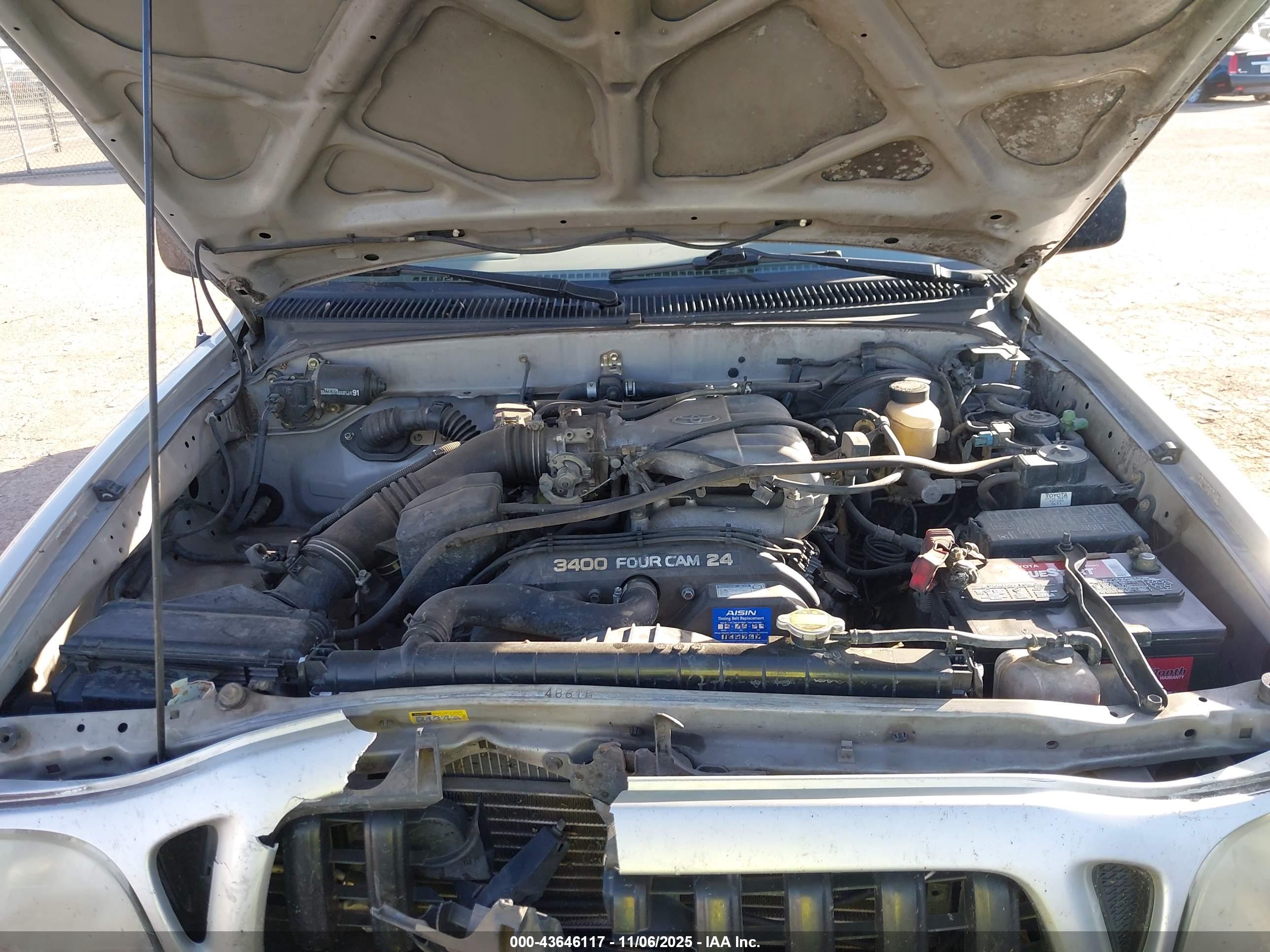 TOYOTA TACOMA image 10